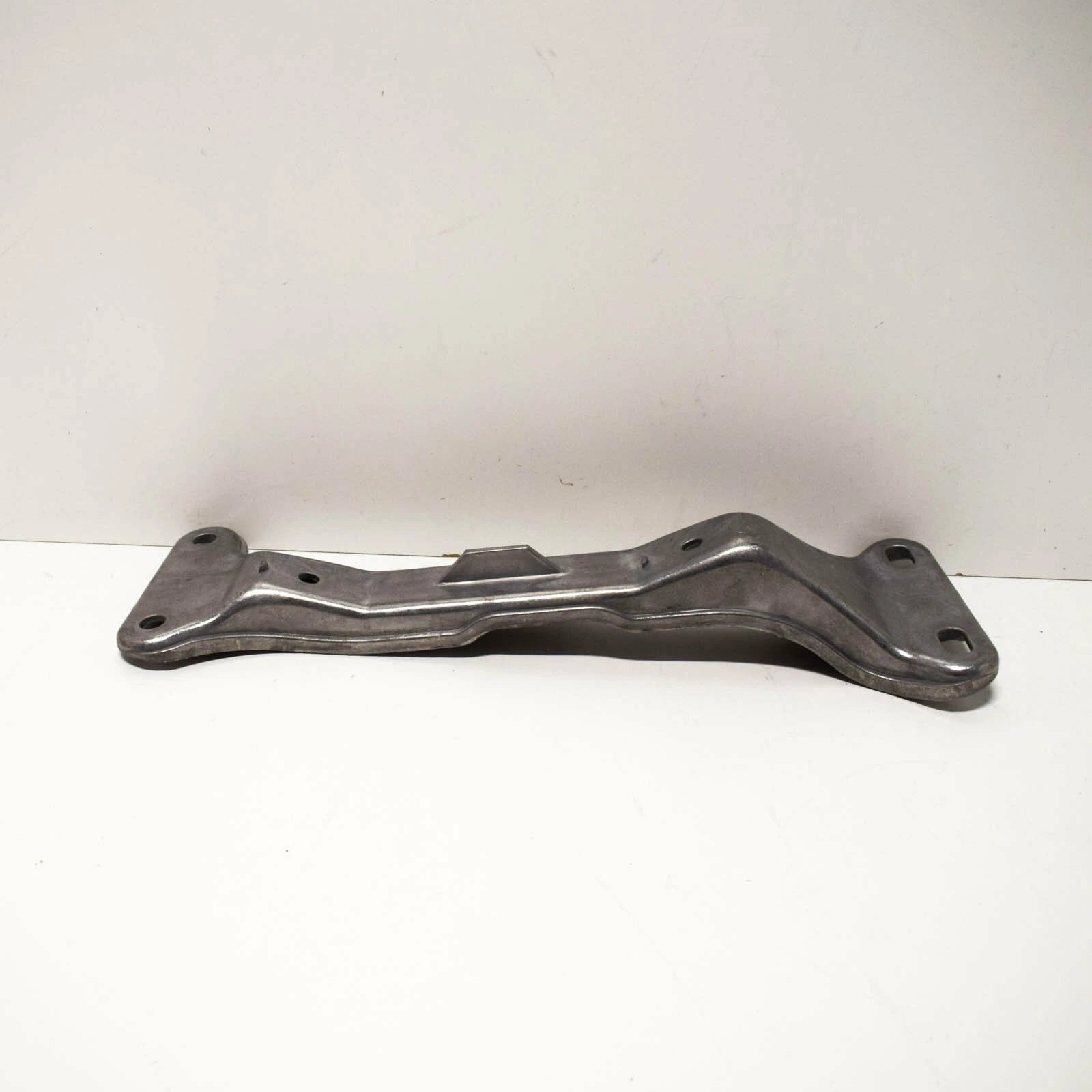 NEW BMW 3 E36 EURO TRANSMISSION CROSS MEMBER 23702227892 ORIGINAL