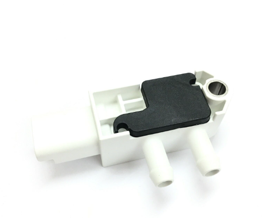 new mercedes-benz c w205 engine differential pressure sensor a6269052200