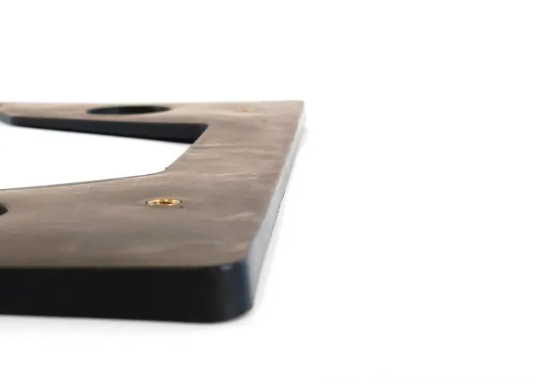 NEW BMW 5 F07 REAR BUMPER LICENSE PLATE HOLDER 8253016 51188253016 ORIGINAL