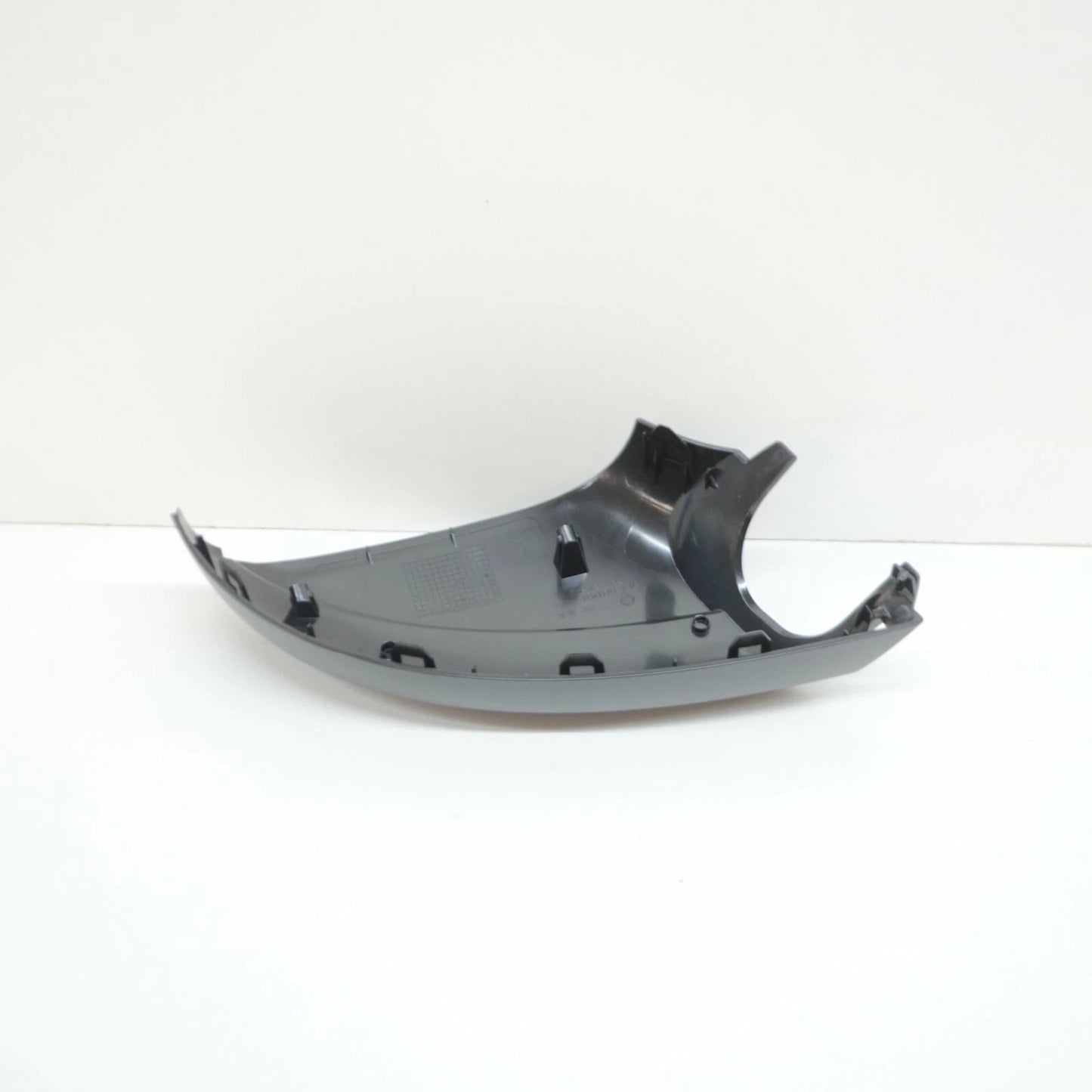 NEW VW AMAROK FRONT RIGHT DOOR MIRROR LOWER COVER CAP 7E1857604B9B9 ORIGINAL