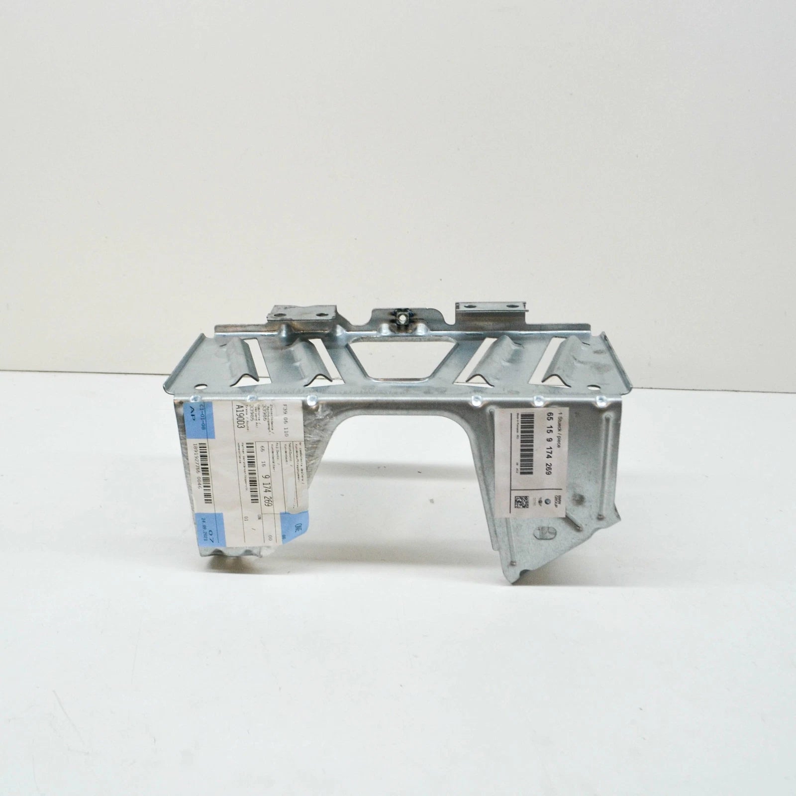 NEW BMW 5 F10 RADIO AMPLIFIER BRACKET 65159174269 ORIGINAL