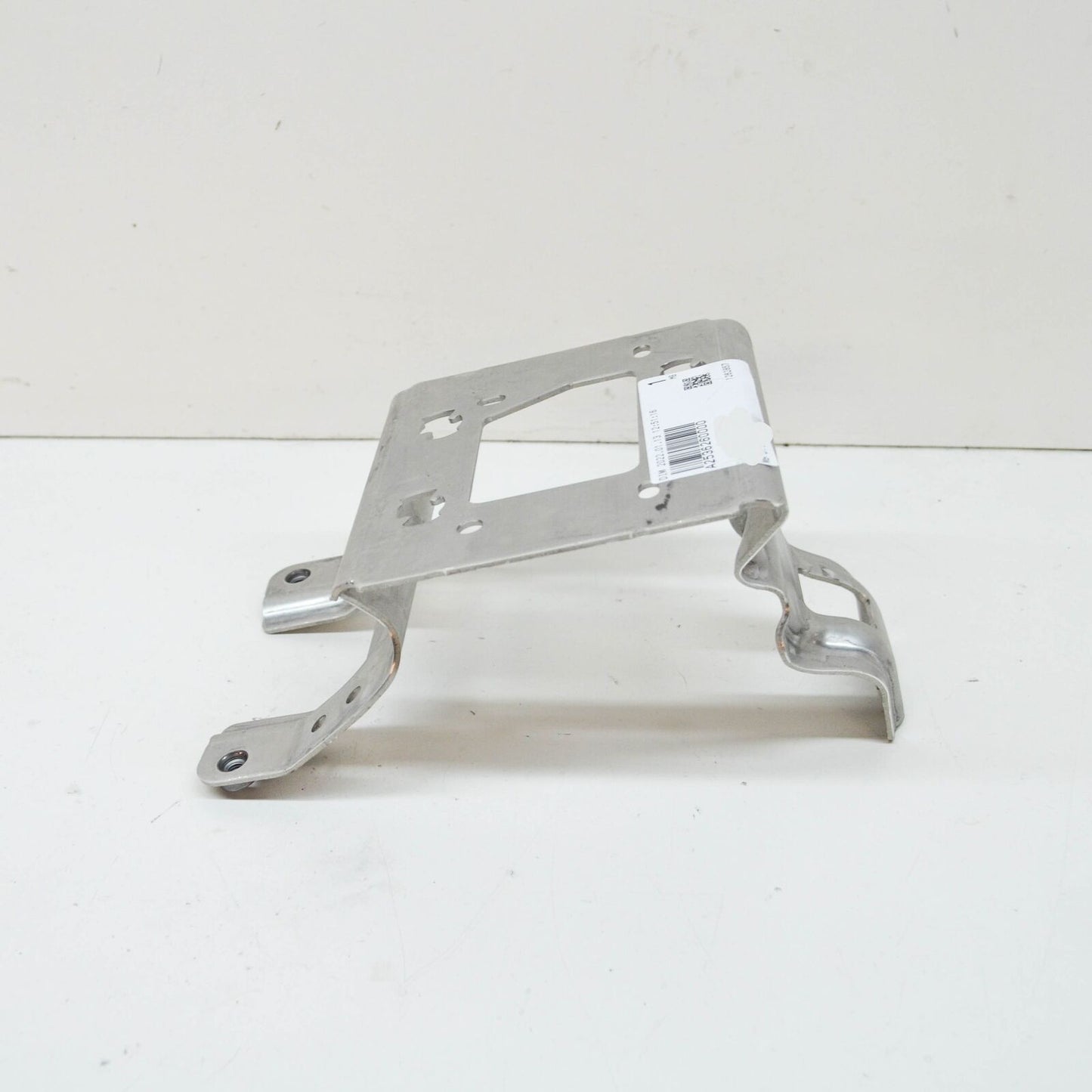 NEW MB GLC X253 FRONT CRUISE CONTROL SENSOR BRACKET A2536260000 ORIGINAL