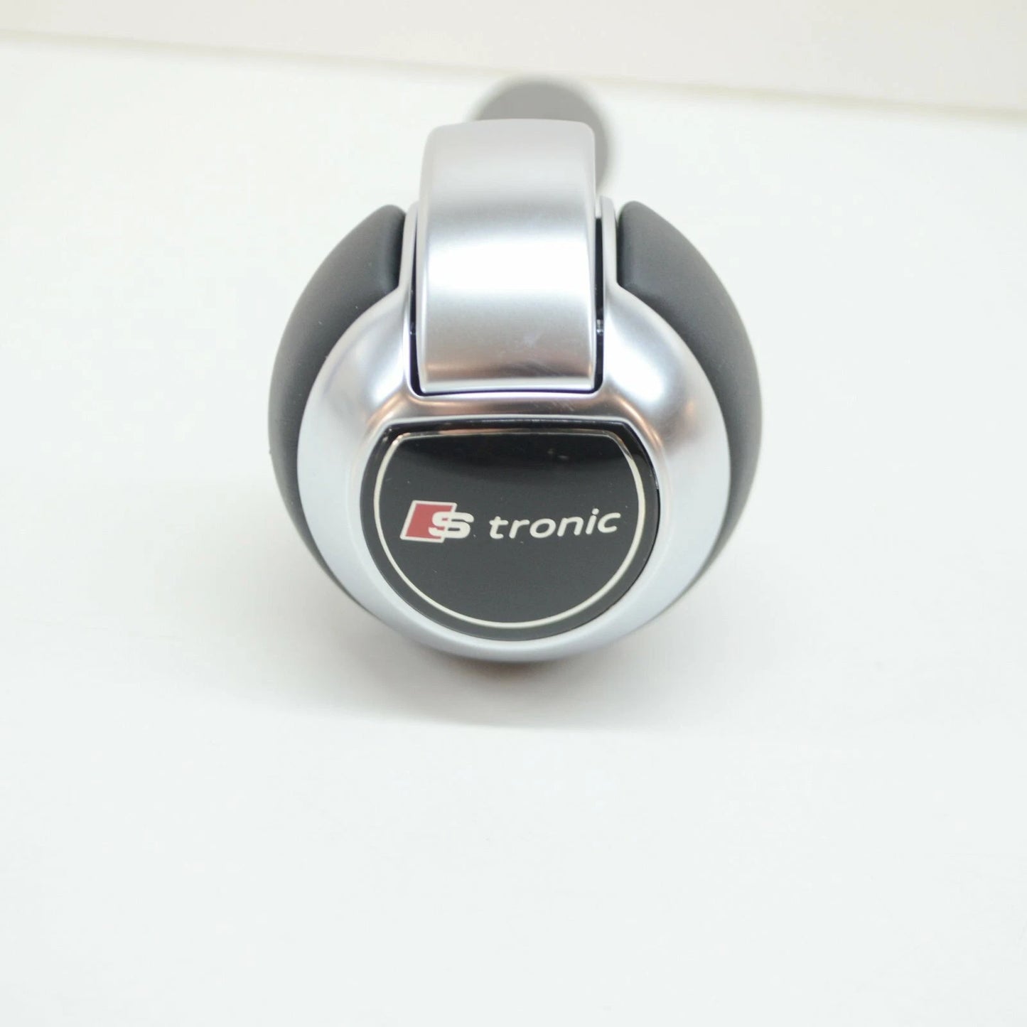 NEW AUDI A3 8P AUTOMATIC GEAR SHIFT KNOB 8X1713141SKH