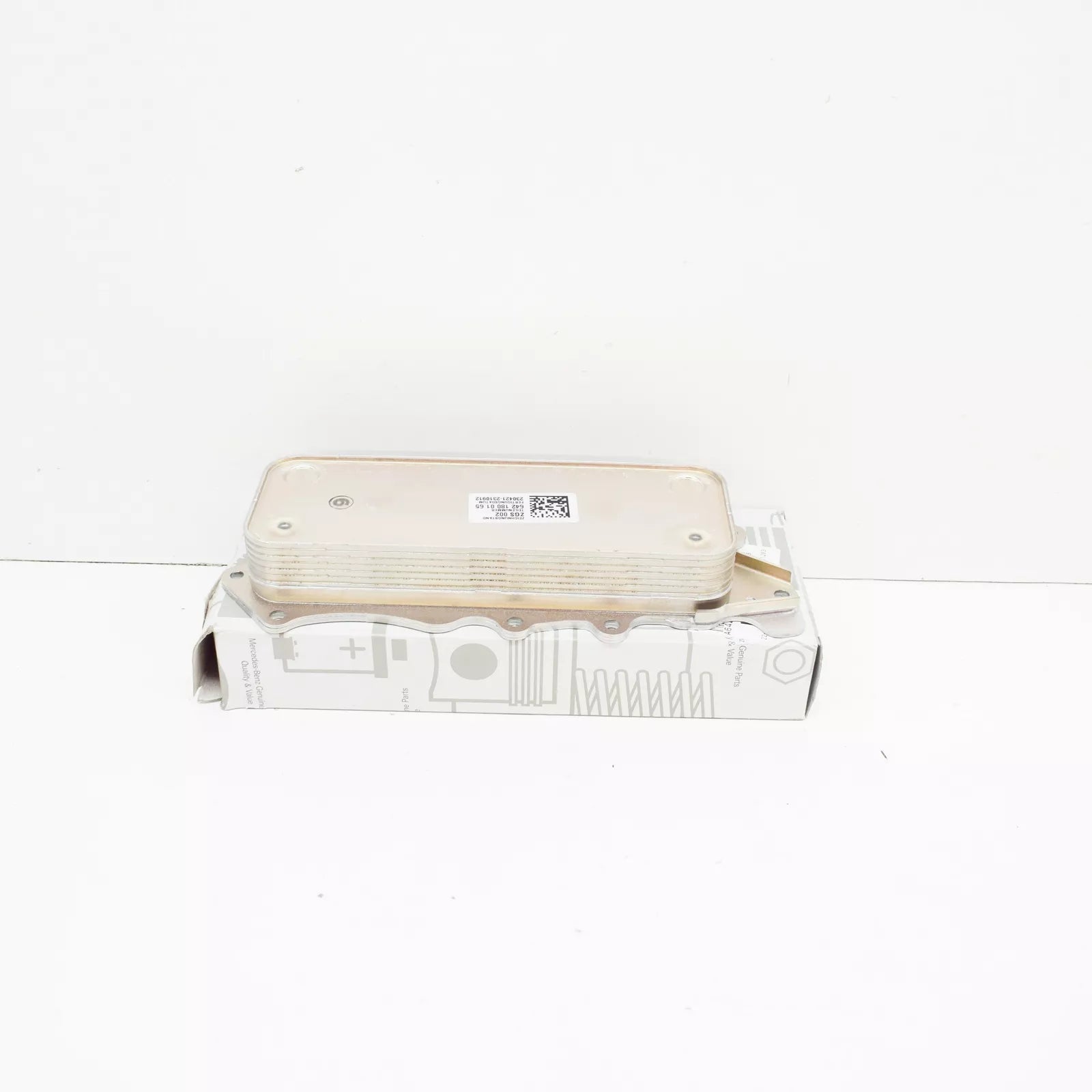 NEW MB R-CLASS W251 OIL COOLER A6421800165 3.0 DIESEL