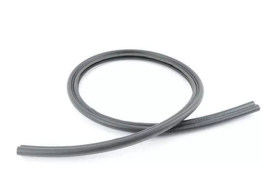 NEW AUDI A3 8P FRONT ENGINE HOOD SEAL 8P0823731B ORIGINAL