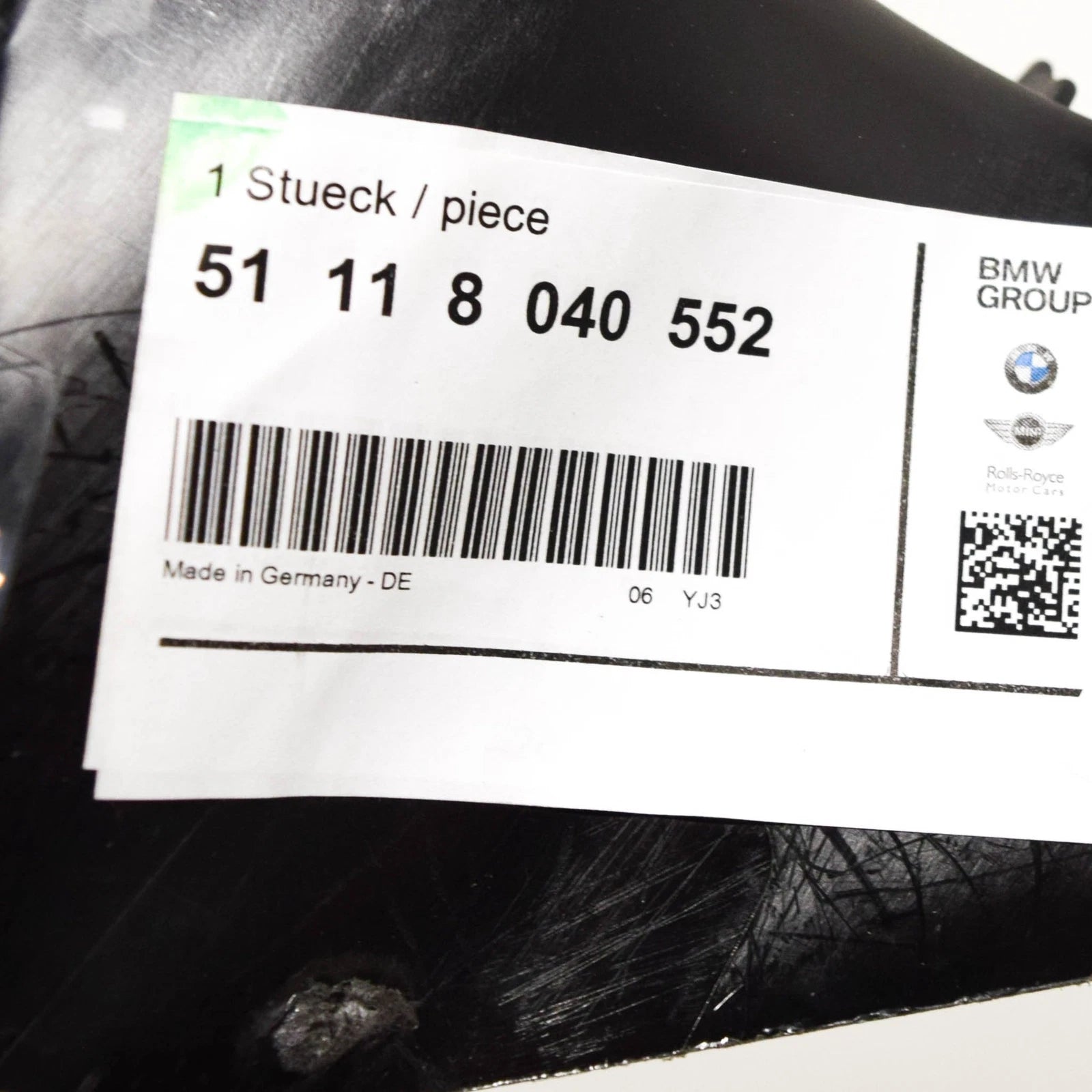 NEW BMW M3 E90 FRONT RIGHT HEADLIGHT BRACKET ARM 51118040552 ORIGINAL