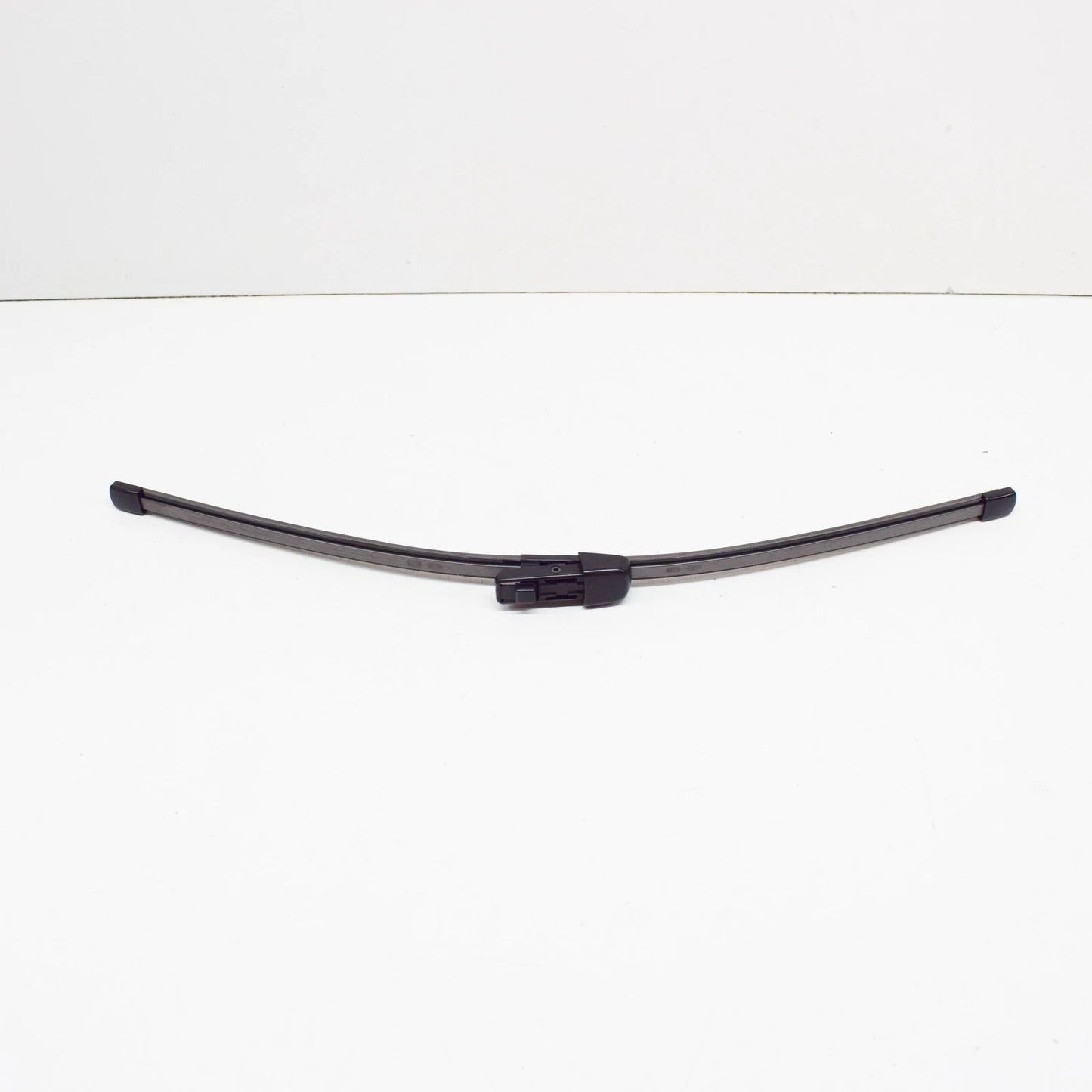 NEW VOLKSWAGEN TRANSPORTER T6 REAR AERO WIPER BLADE 7E0955425C ORIGINAL