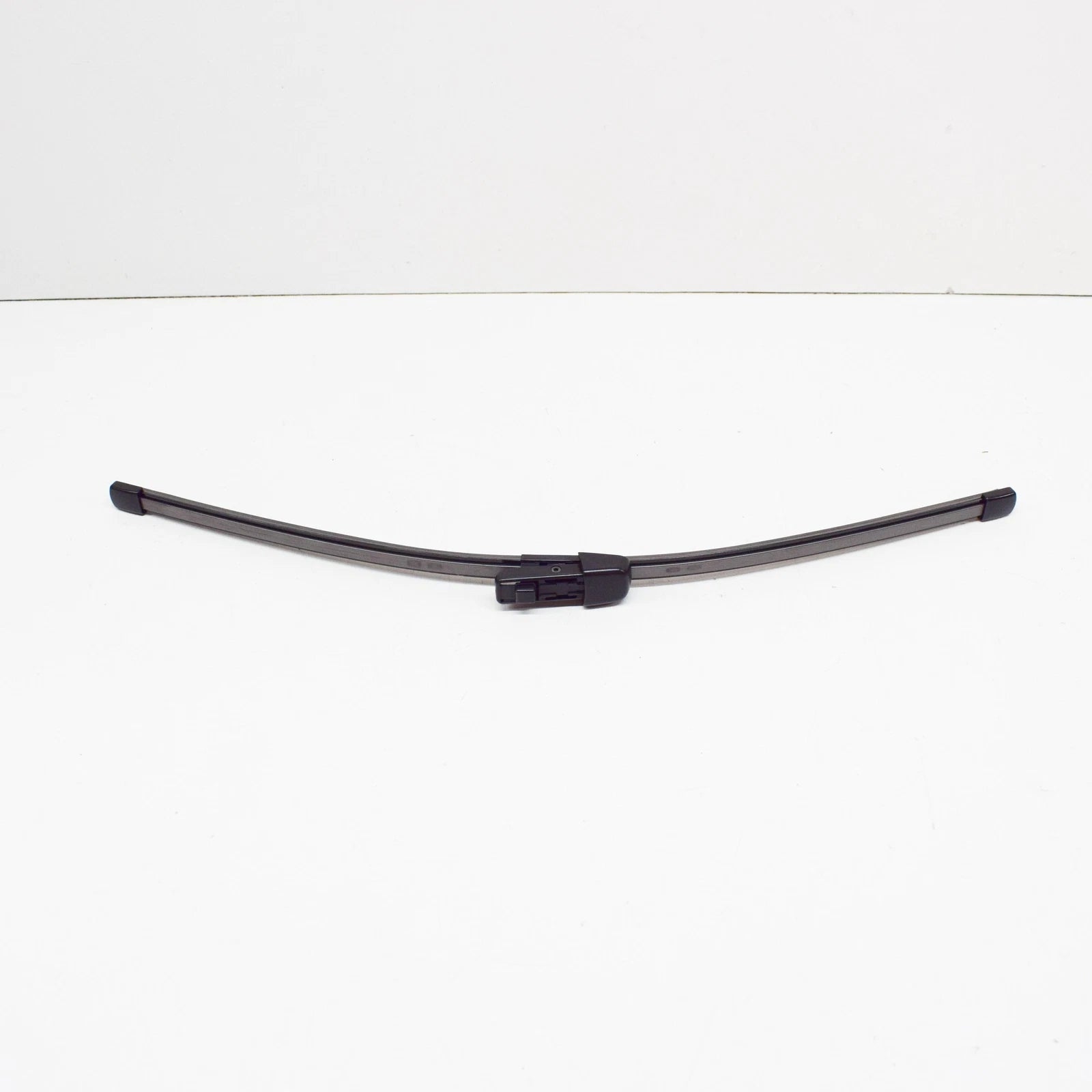 NEW VOLKSWAGEN TRANSPORTER T6 REAR AERO WIPER BLADE 7E0955425C ORIGINAL