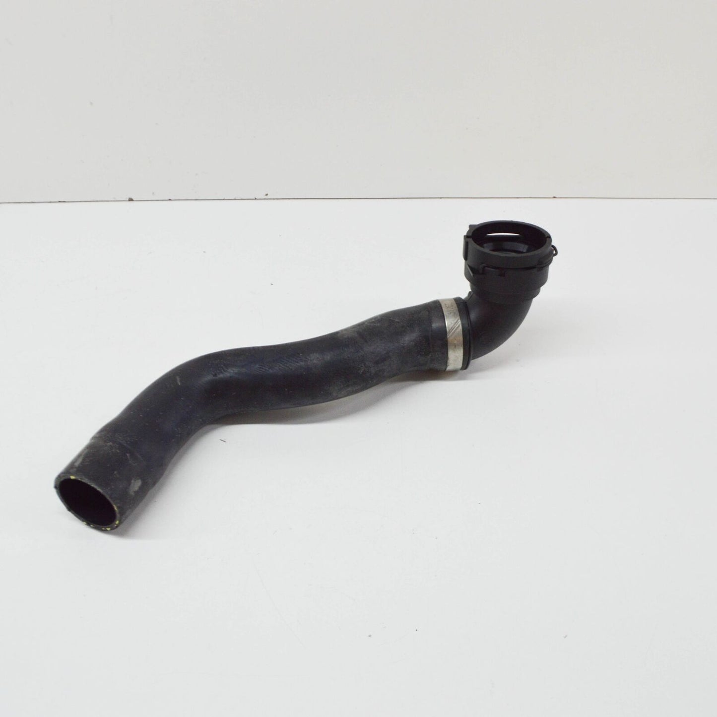 NEW MERCEDES-BENZ S W220 RADIATOR UPPER HOSE A2205015482 ORIGINAL
