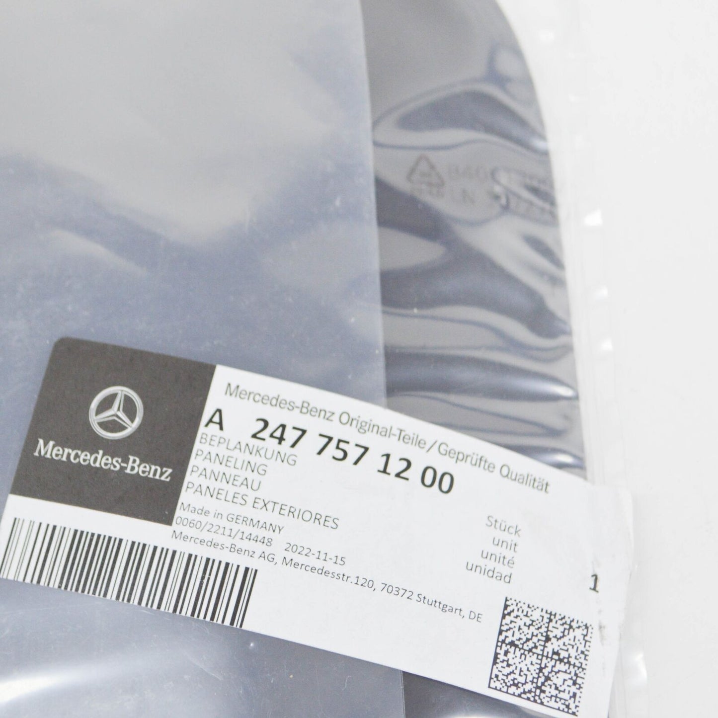 NEW MERCEDES-BENZ GLB X247 FUEL TANK FILLER FLAP PANEL A2477571200 ORIGINAL