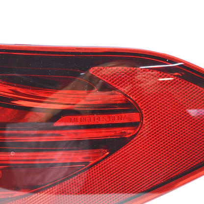 NEW MERCEDES-BENZ C S205 REAR RIGHT OUTER TAILLIGHT A2059064505 ORIGINAL