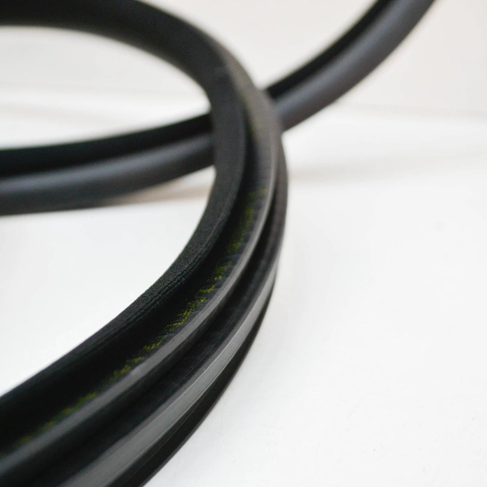 NEW MERCEDES-BENZ G W463 FRONT LEFT DOOR SEAL A46372102809051 ORIGINAL