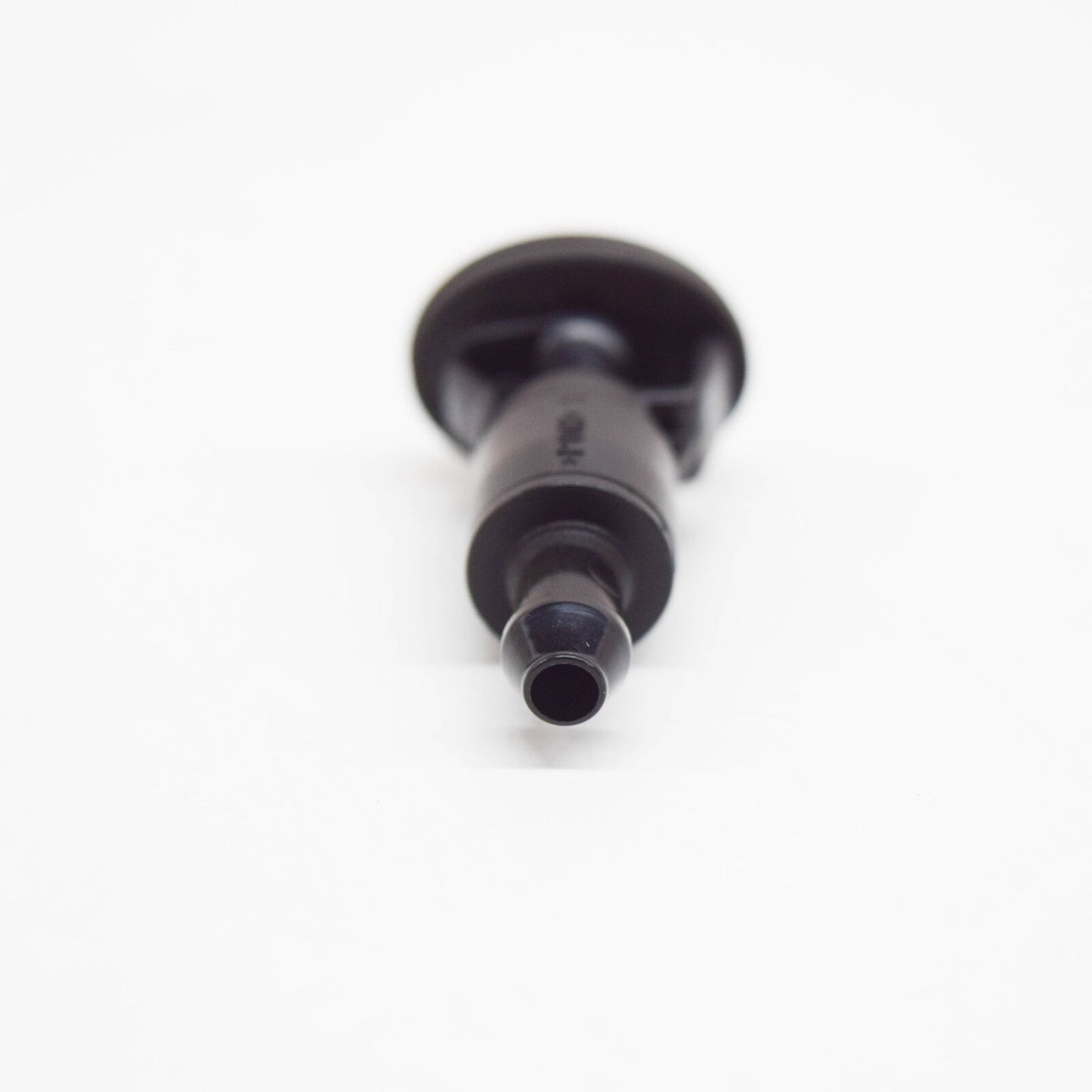 NEW MERCEDES BENZ R W251 REAR WASHER JET NOZZLE A2518600747 ORIGINAL