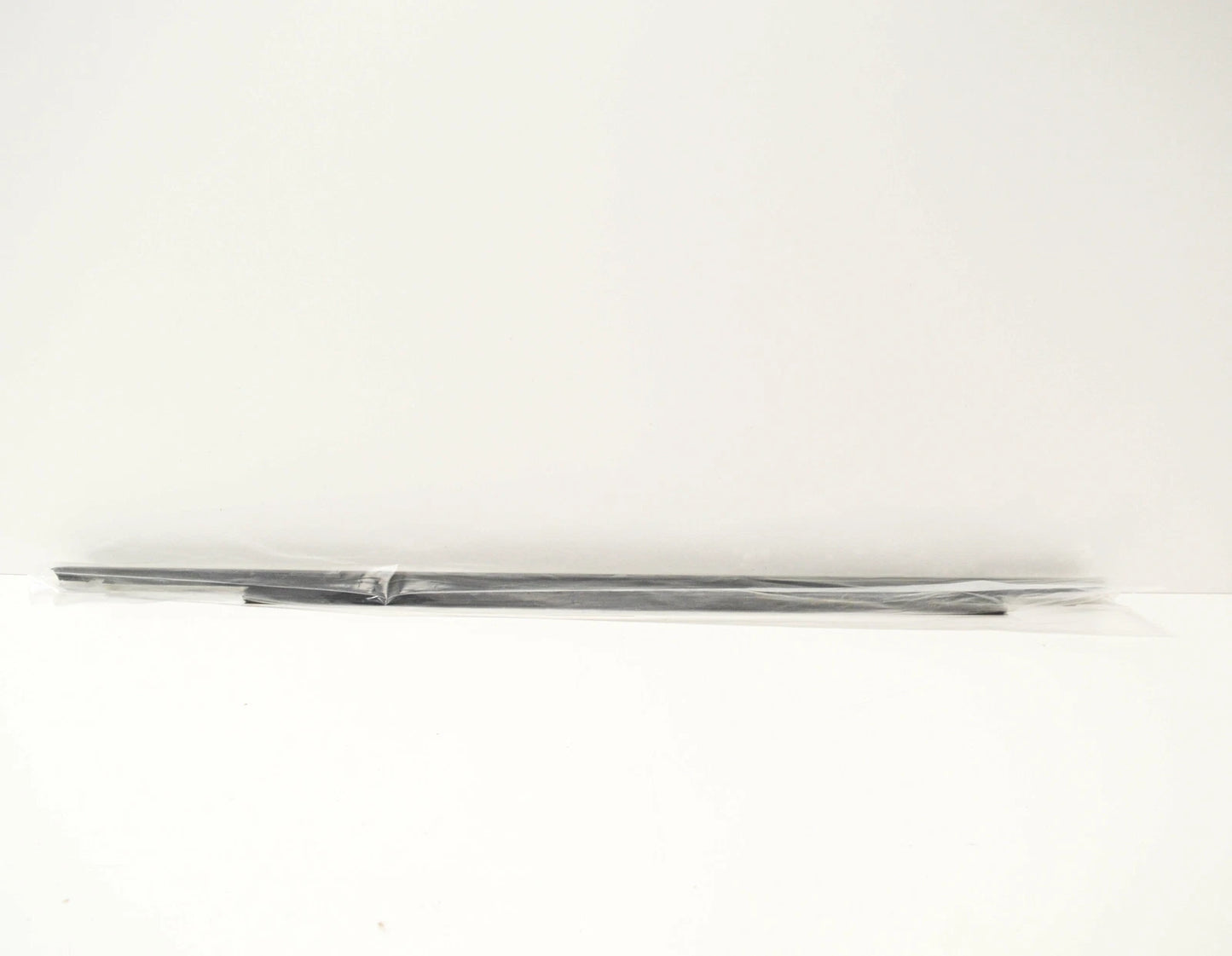 NEW AUDI A4 B8 REAR RIGHT WINDOW TRIM 8K0839478F 2014