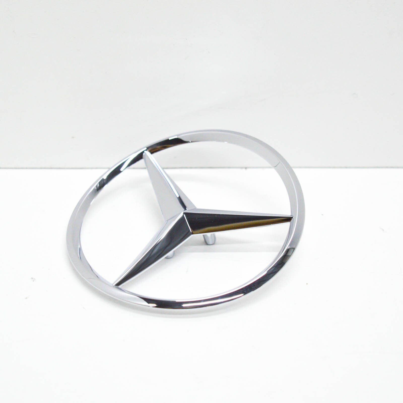 NEW MERCEDES BENZ SLK R172 REAR TRUNK BOOT LID EMBLEM BADGE STAR A1728170016