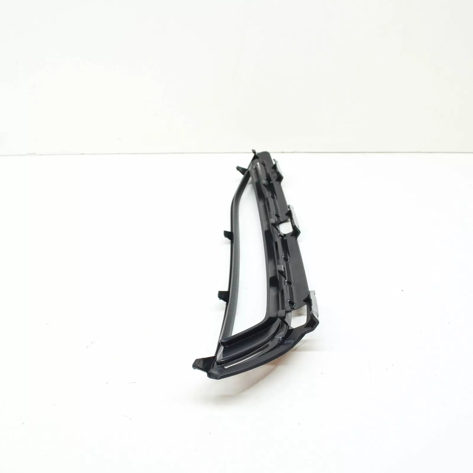 NEW AUDI Q7 4M FRONT RIGHT BUMPER AIR GUIDE TRIM 4M0807158A ORIGINAL