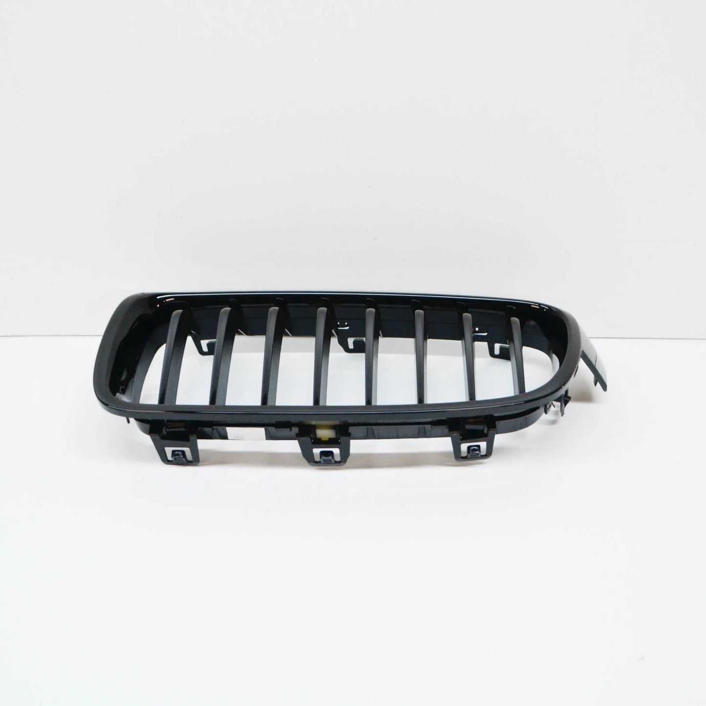 NEW BMW 3 F30 FRONT LEFT KIDNEY SPORT EDITION GRILLE 51117464493 7464493