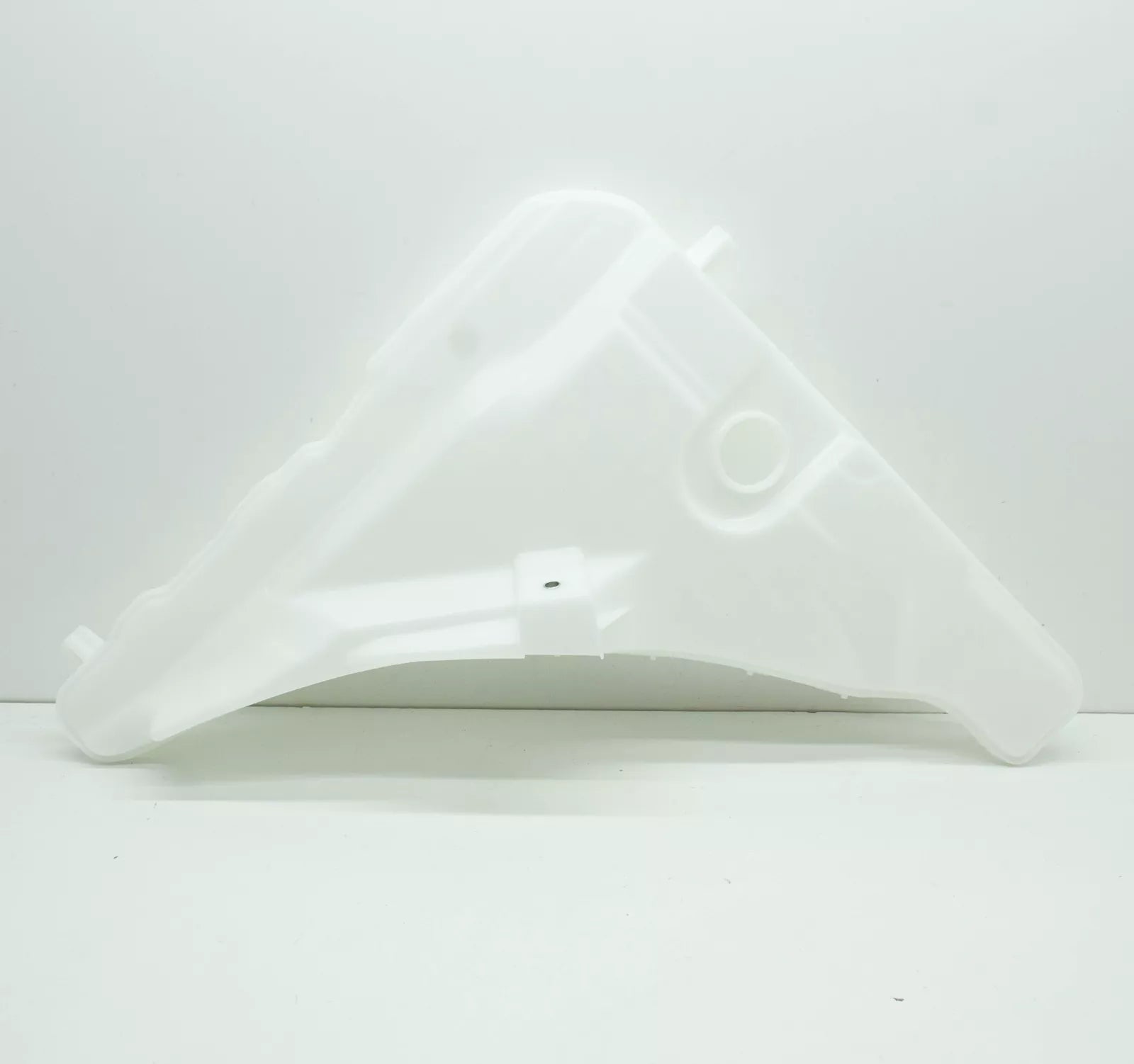 NEW AUDI Q8 4MN WINDSHIELD WASH WATER RESERVOIR 4M0955452C ORIGINAL