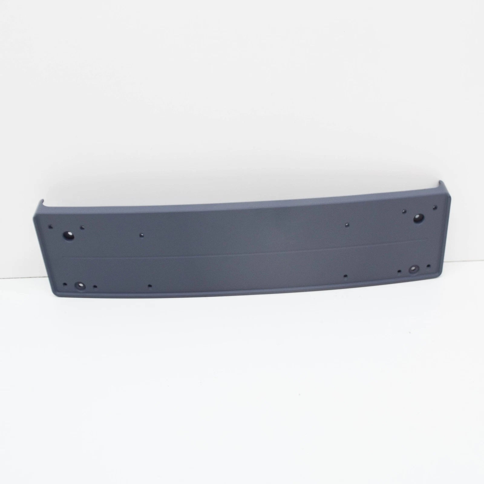 NEW BMW 1 E88 M FRONT BUMPER LICENSE PLATE 51117896726 ORIGINAL