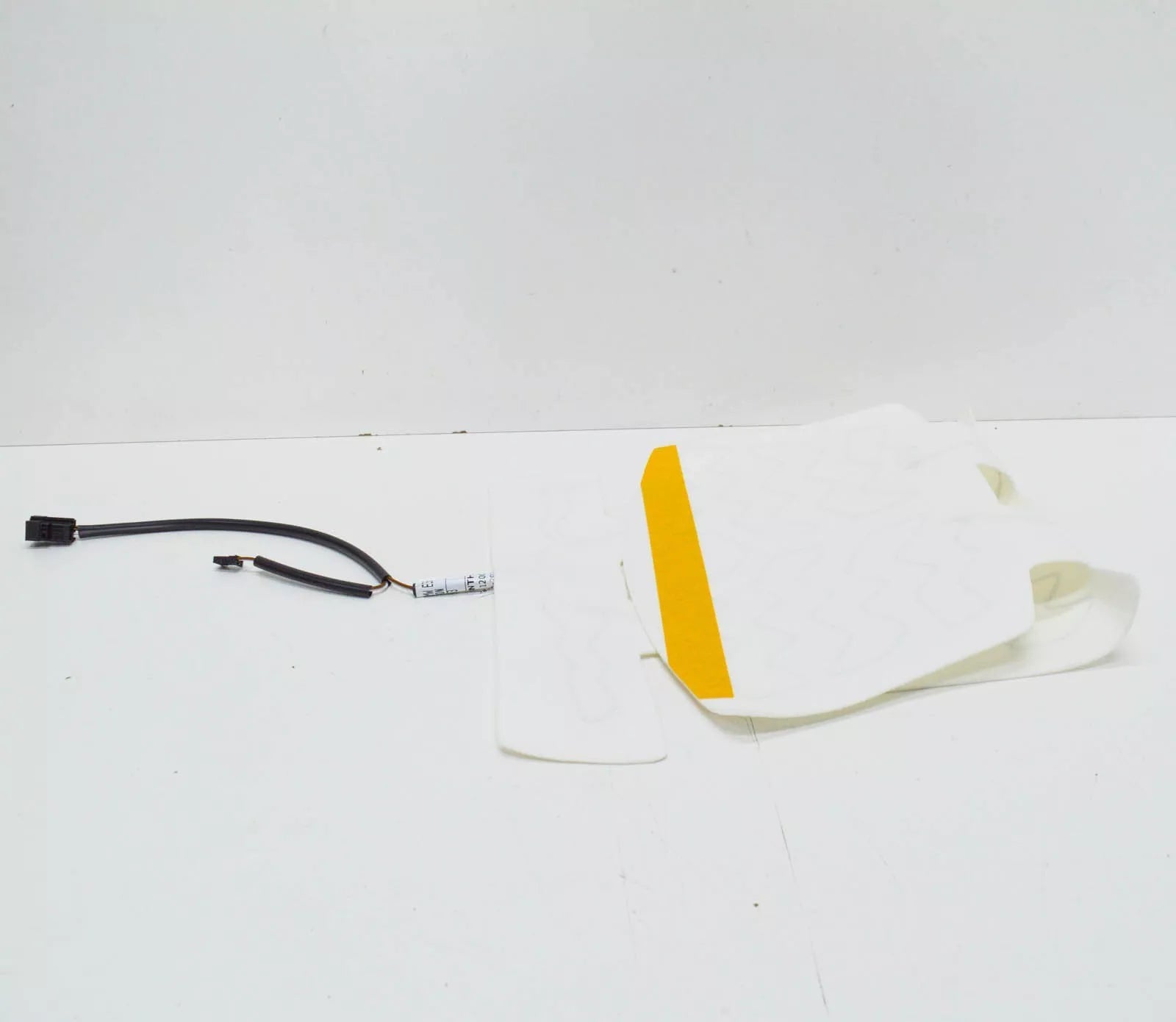 NEW BMW Z3 E36 SEAT HEATING ELEMENT 52108413883 8413883 ORIGINAL