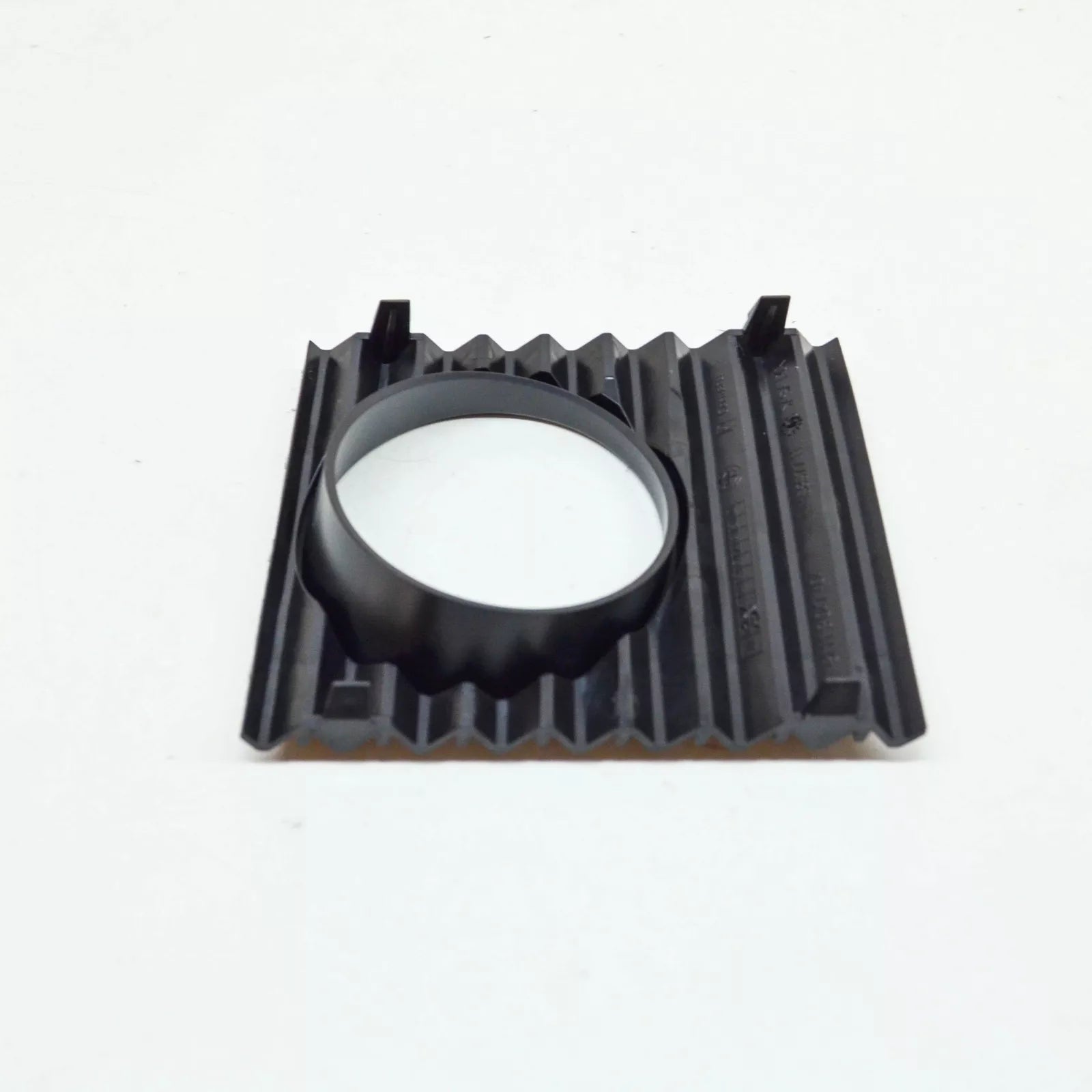 NEW BMW 3 COUPE E92 M FRONT BUMPER ACC LOWER COVER 51118047404 ORIGINAL