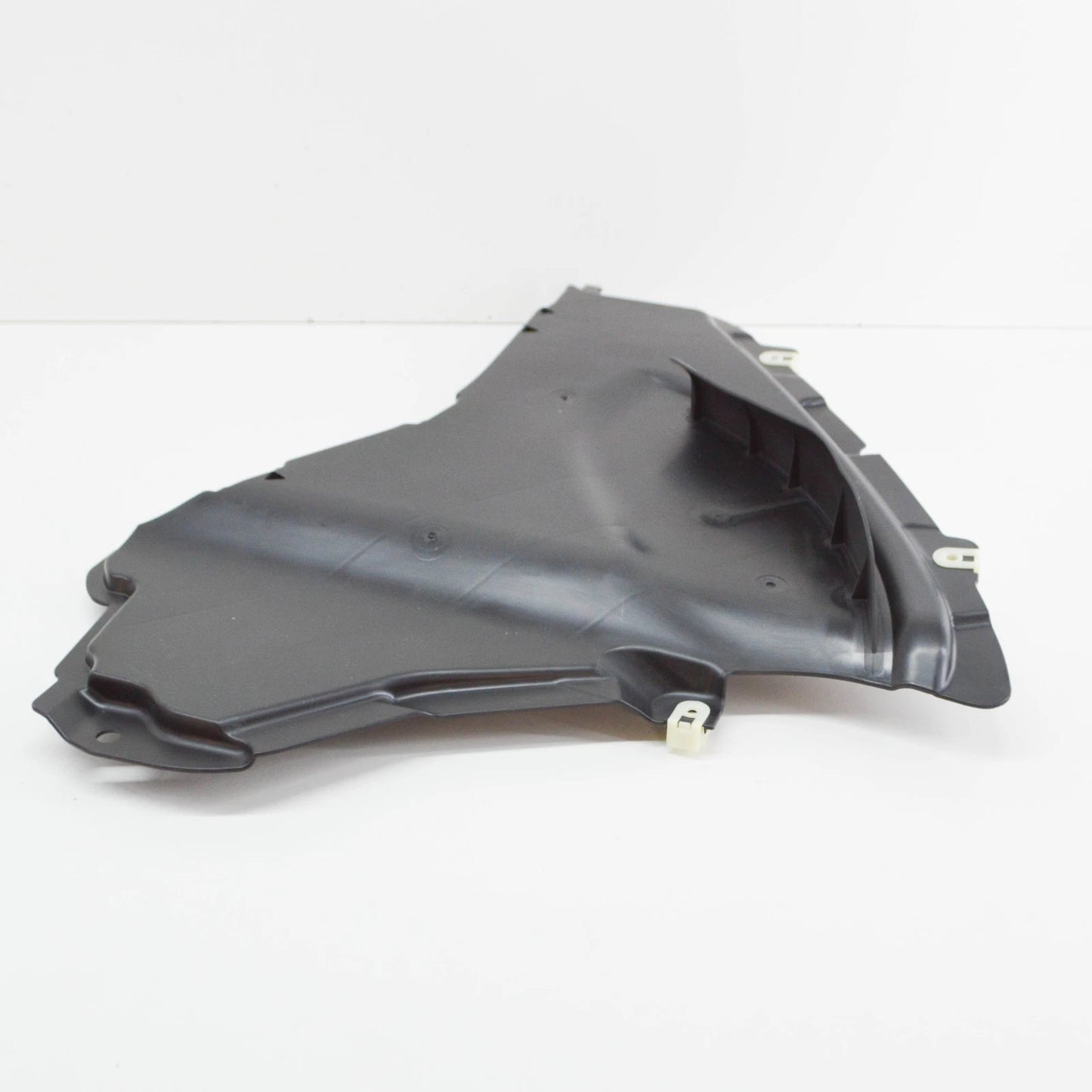 NEW BMW 8 G14 FRONT RIGHT WHEELARCH BOTTOM FRONT COVER 51718060036 ORIGINAL