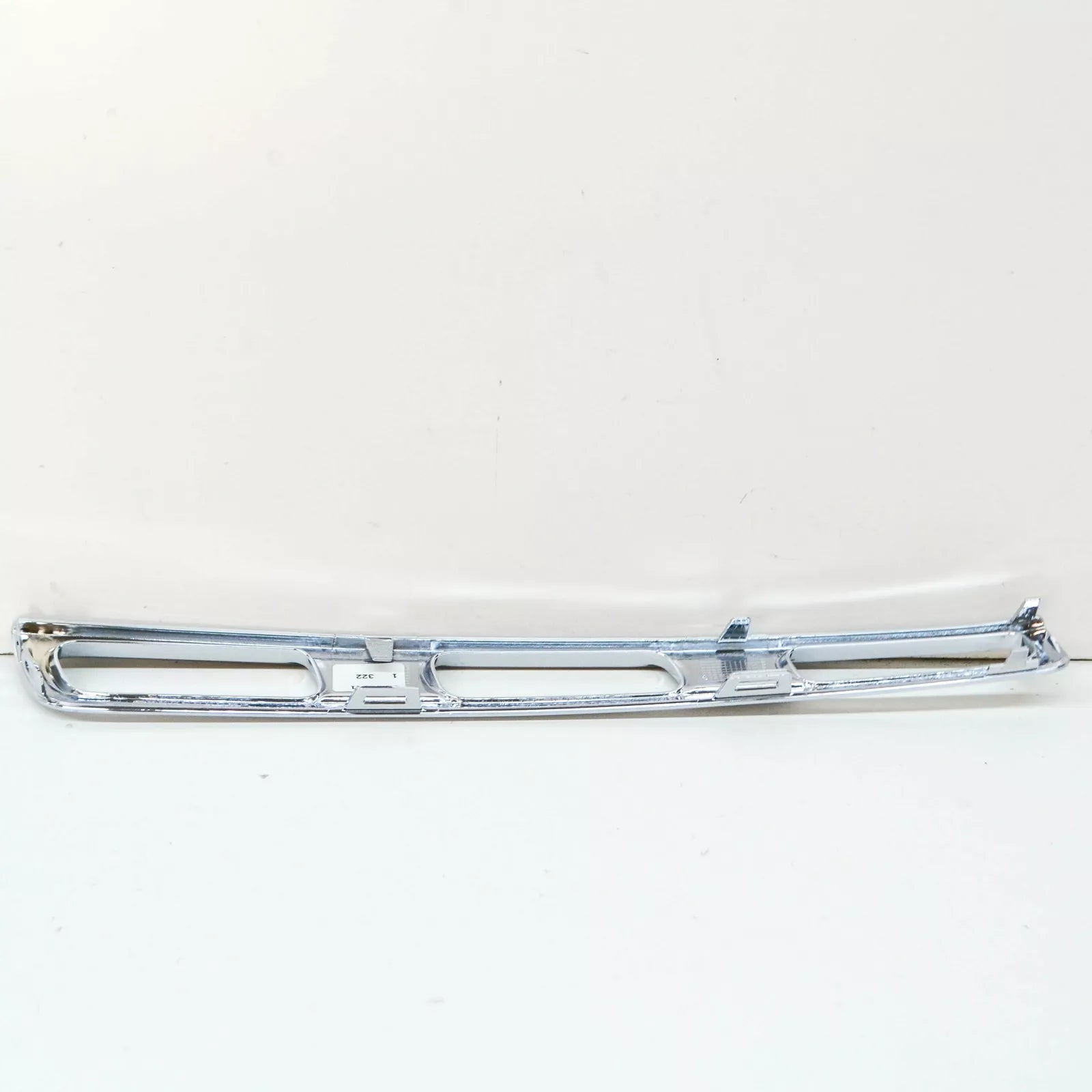 NEW MERCEDES-BENZ GLA H247 FRONT LEFT OUTER GRILLE MOLDING A2478884500