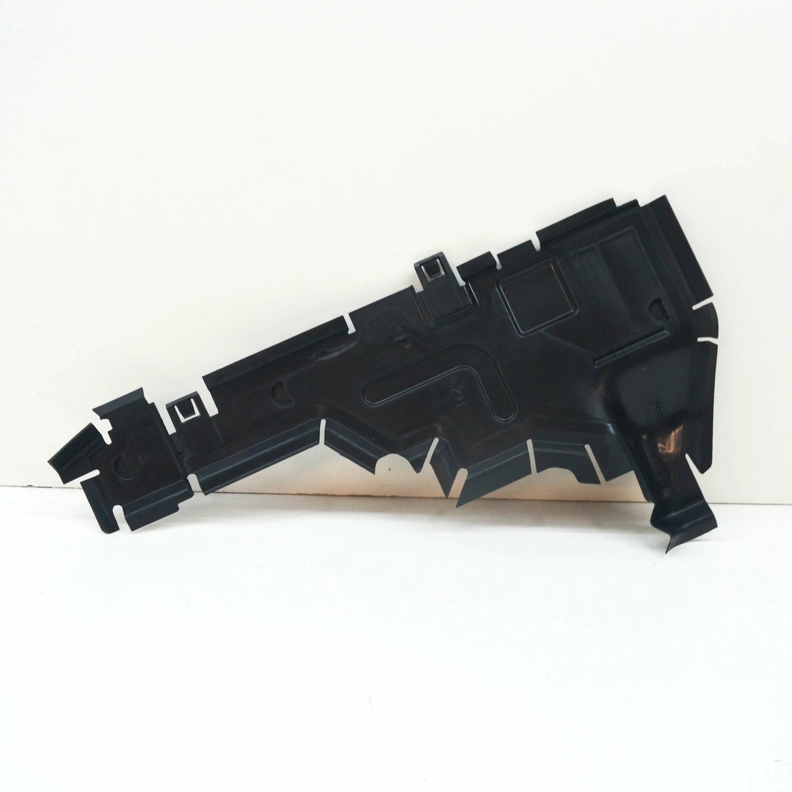 NEW AUDI Q7 4M FRONT RIGHT LARGE RADIATOR AIR BAFFLE 4M0121284BS ORIGINAL