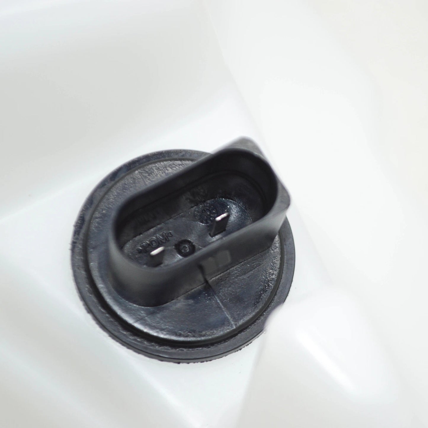 NEW AUDI A6 C8 WINDOW WASHER RESERVOIR TANK 4K0955453G