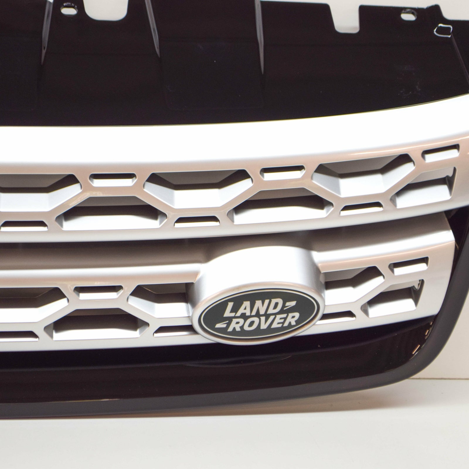 new land rover discovery sport l550 radiator grille lr097948 original