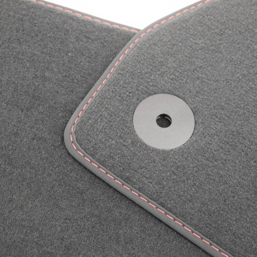 NEW AUDI A4 AVANT B9 VELOUR BLACK FRONT FLOOR MAT SET 8W1863691BBMU LHD