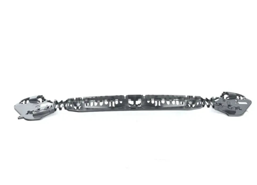 NEW BMW 5 G30 REAR BUMPER CENTER GUIDE 8067762 51128067762 ORIGINAL