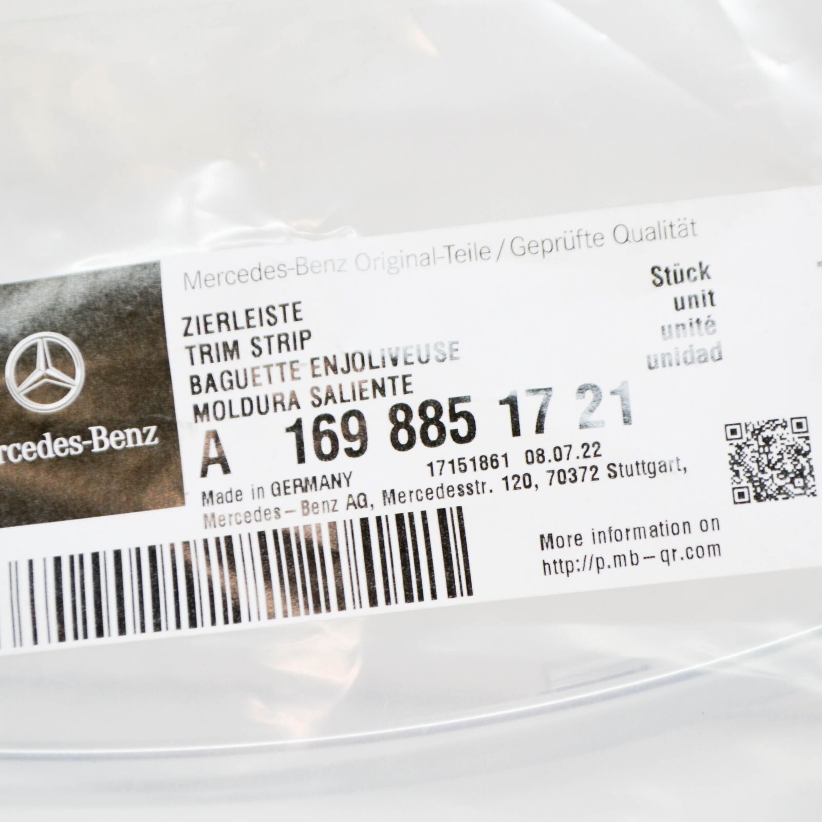 NEW MERCEDES-BENZ B W245 FRONT LEFT BUMPER MOLDING A1698851721 ORIGINAL