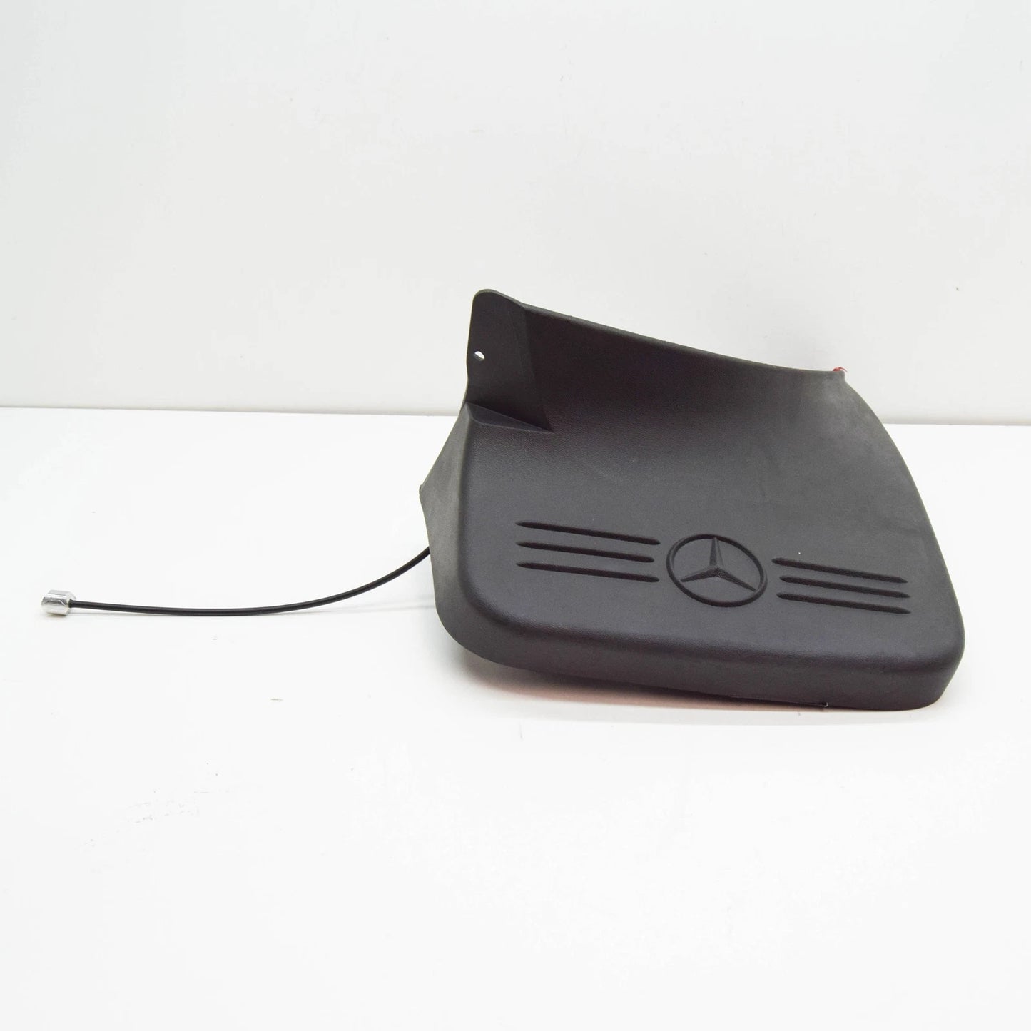NEW MERCEDES-BENZ ML W163 REAR RIGHT MUDGUARD FLAP A1638900278 ORIGINAL