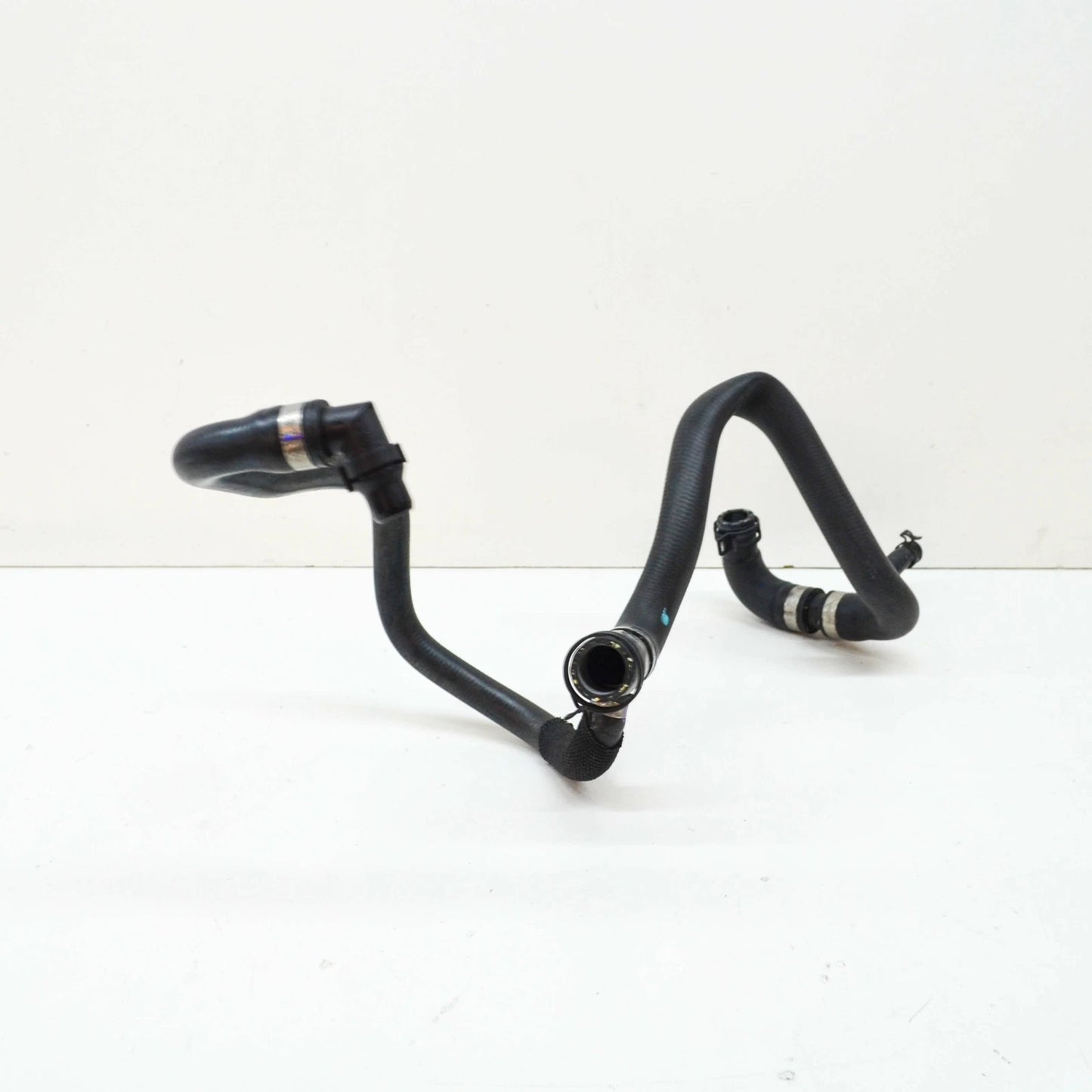 NEW MERCEDES-BENZ GLE W166 EXPANSION RESERVOIR CIRCUIT PIPE A1668301300 ORIGINAL