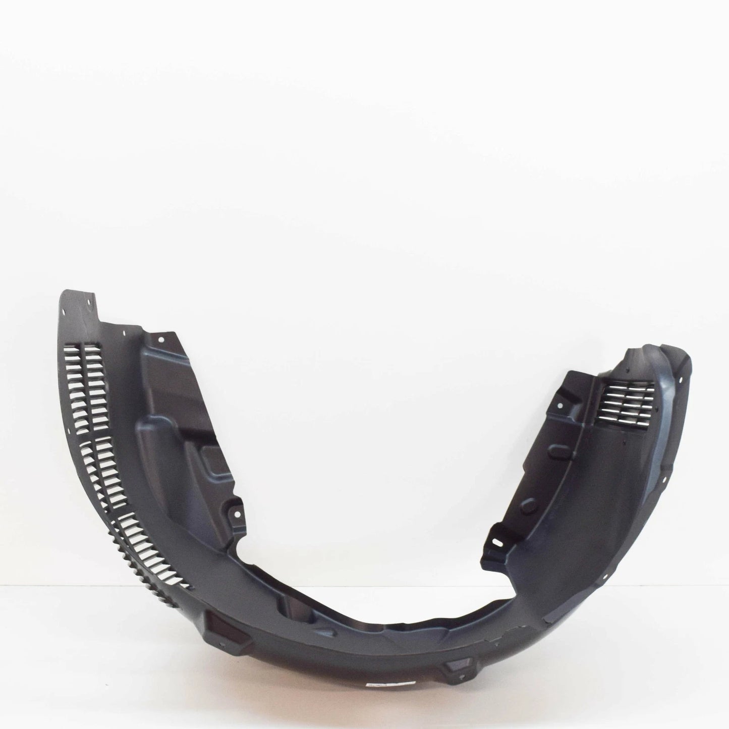 NEW AUDI R8 42 REAR RIGHT WHEEL HOUSING LINER 420810172G