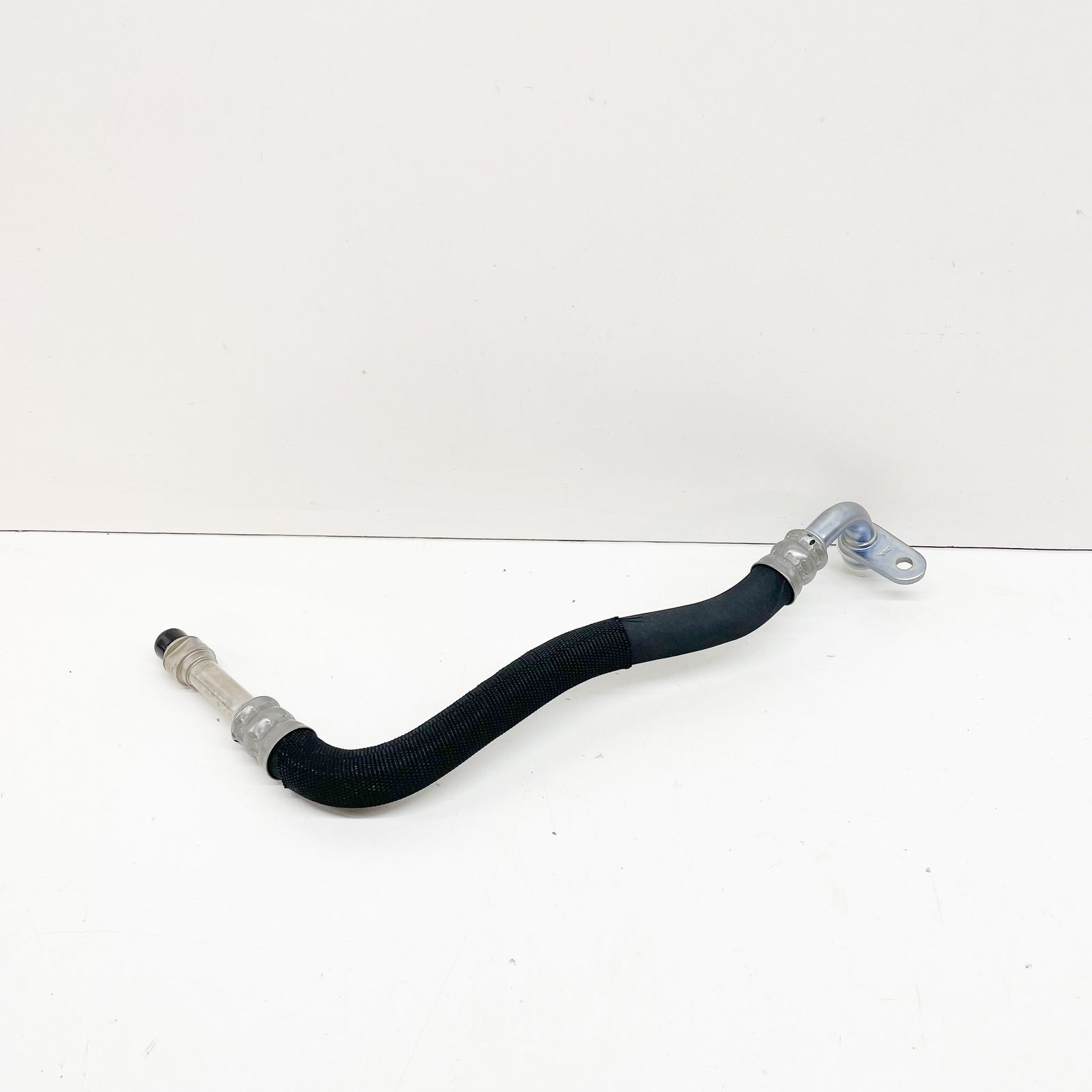 new bmw 5 e60 engine oil cooler flow pipe 17227560979 original