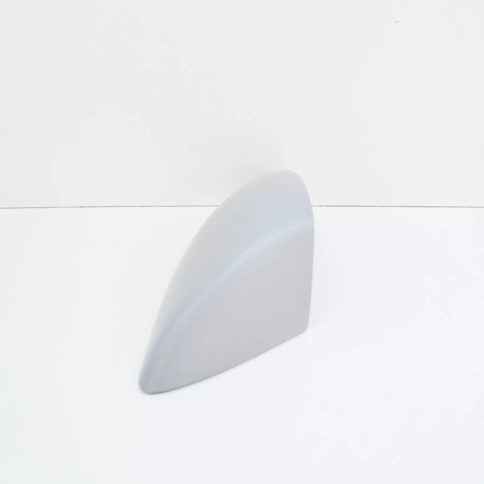 NEW VW TOUAREG 7P FRONT RIGHT DOOR MIRROR COVER 7P6857538GRU