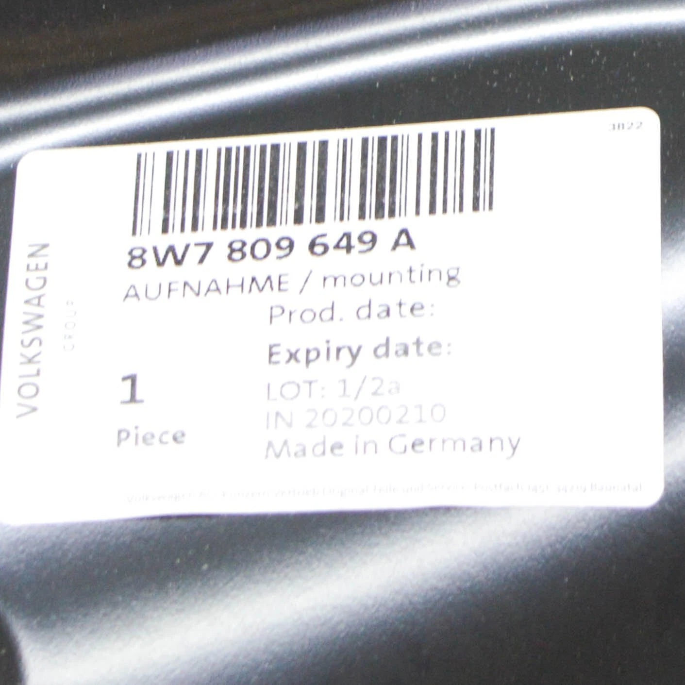 NEW AUDI A5 8W6 CABRIO REAR LEFT PANEL TAILLIGHT MOUNTING 8W7809649A ORIGINAL