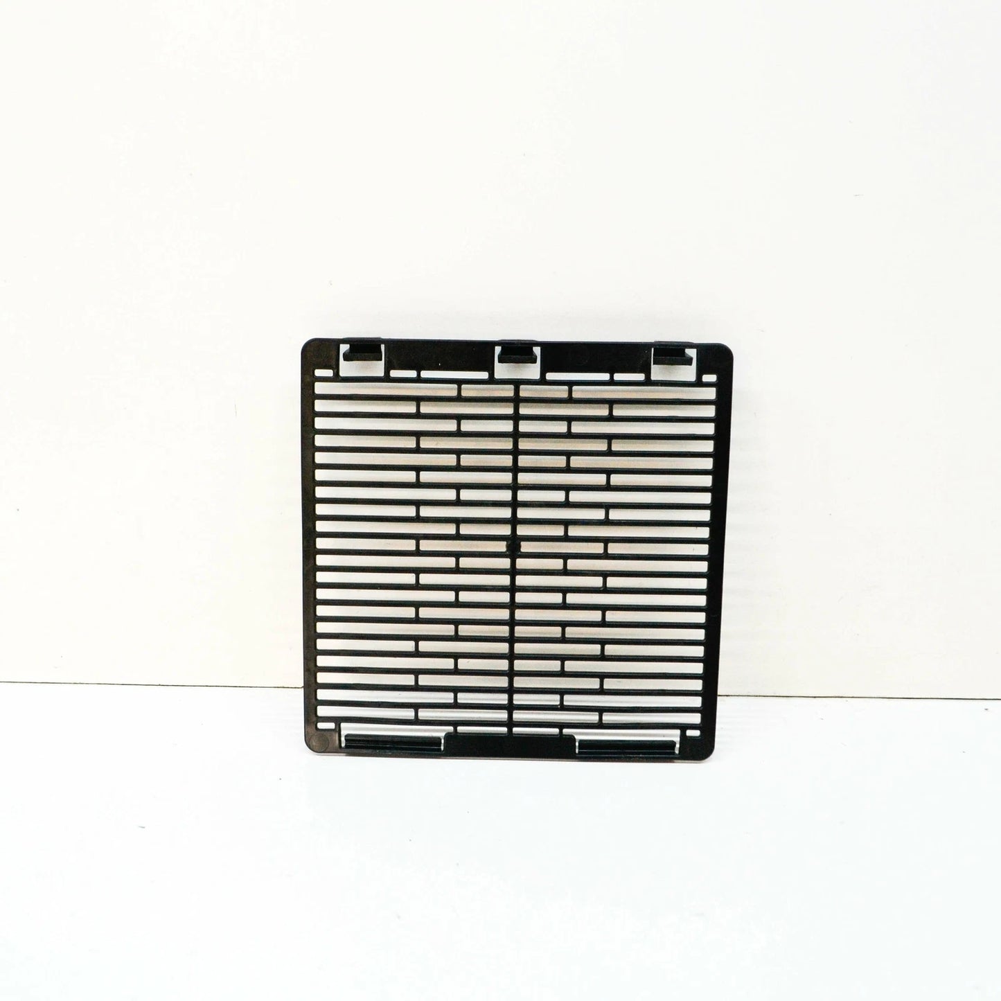 NEW AUDI A3 CABRIO 8V AUXILIARY RADIATOR LEFT PROTECT GRILLE 5Q0121557A