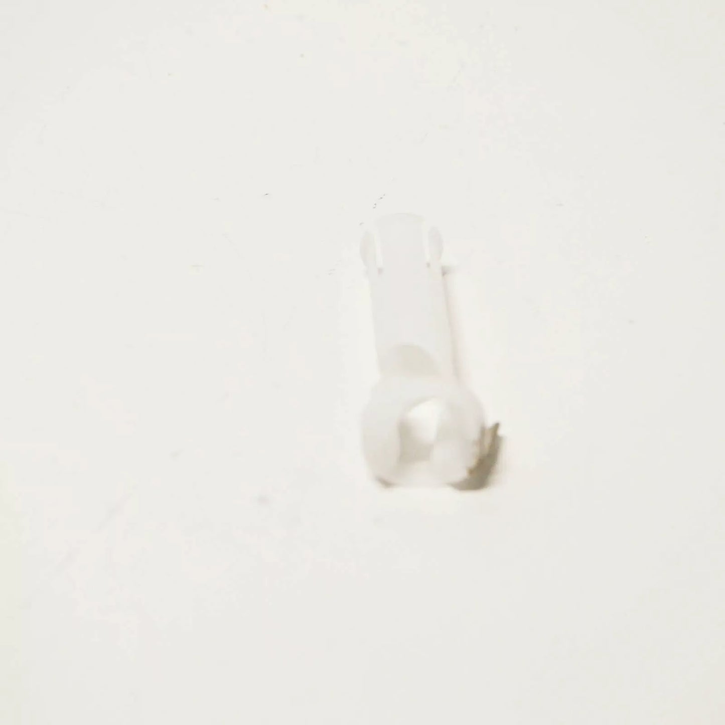 NEW BMW 3 E30 CONVERTIBLE HARDTOP RIGHT CONTACT BUSH 54211961958 1961958