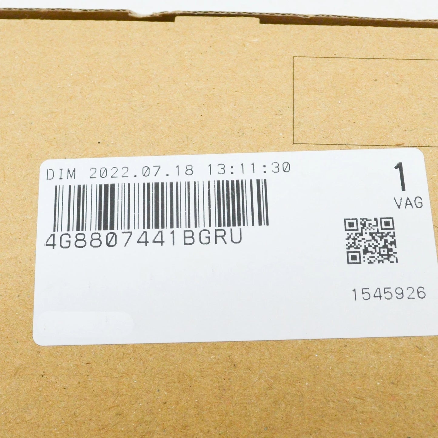 NEW AUDI RS7 4G8 REAR BUMPER TOW HOOK EYE CAP COVER 4G8807441BGRU