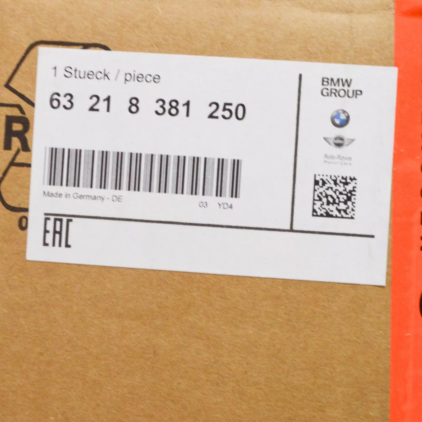 NEW BMW E38 SEDAN TAIL LIGHT RIGHT 8381250 63218381250 ORIGINAL