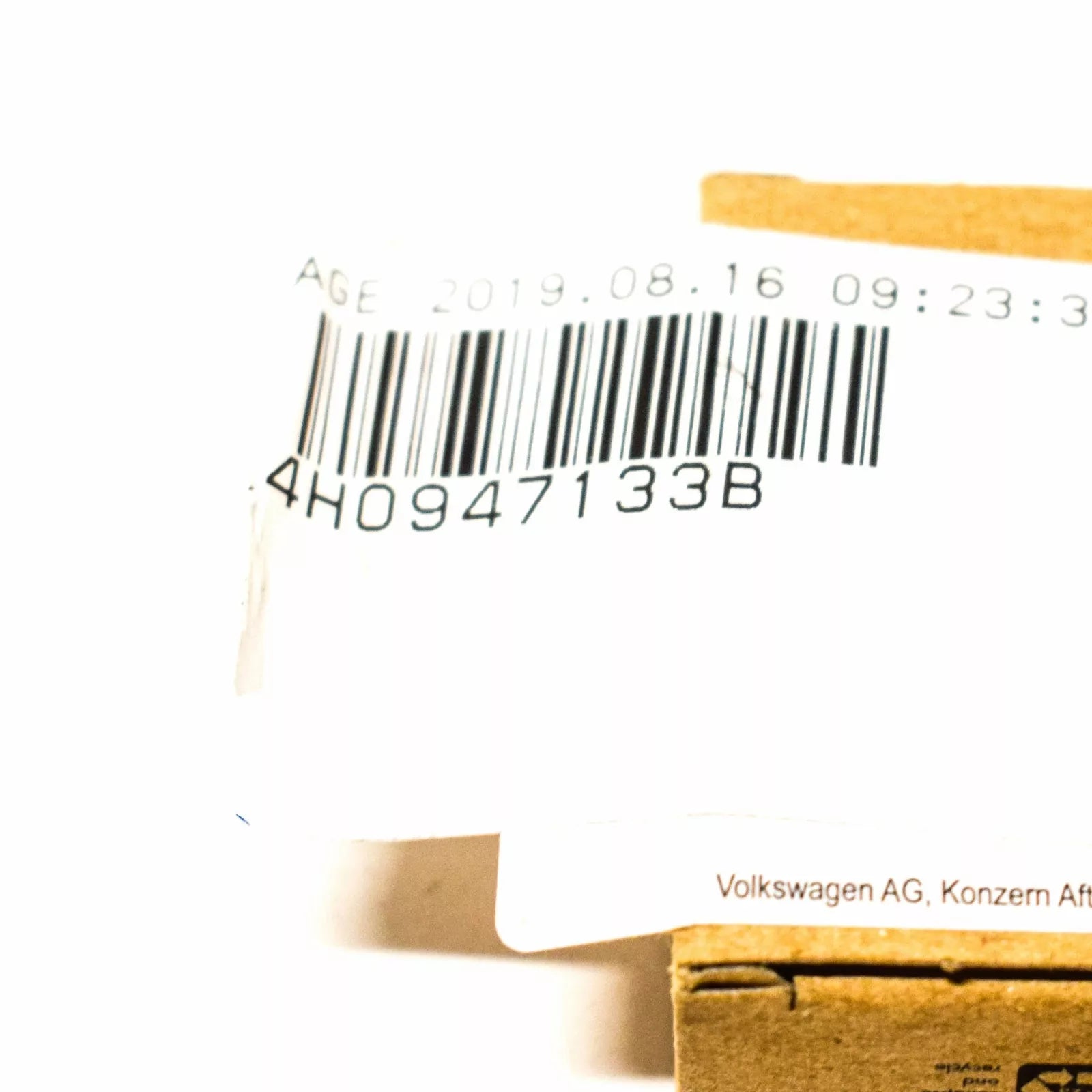 NEW AUDI Q7 4M FRONT LEFT DOOR COURTESY LIGHT 4H0947133B