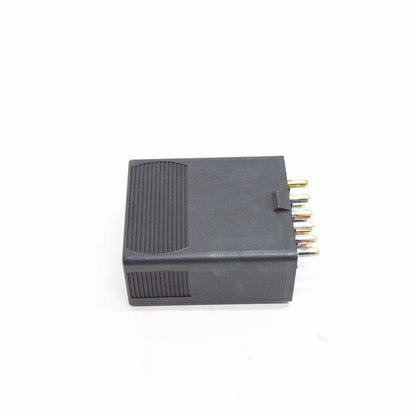 NEW MERCEDES-BENZ E W124 FUEL PUMP SHUT-OFF RELAY A0025450505 ORIGINAL