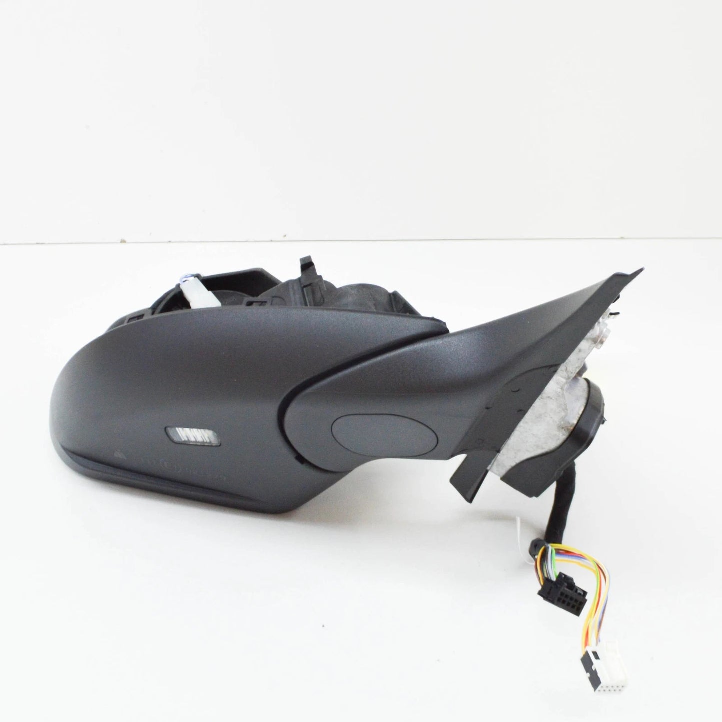 NEW MERCEDES-BENZ C W205 FRONT RIGHT SIDE WING MIRROR A2058101202