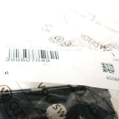 NEW VW PASSAT B8 FRONT LEFT BUMPER BRACKET 3G0807049 ORIGINAL