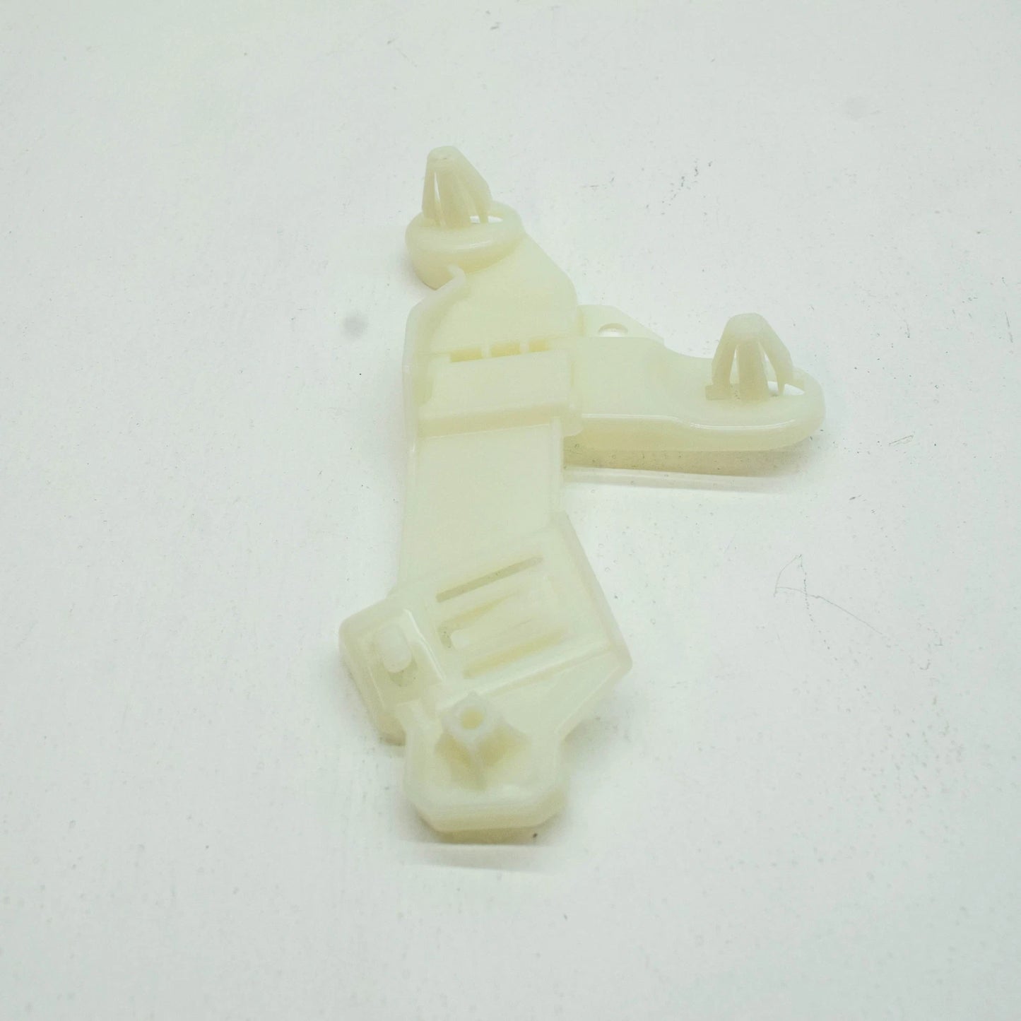 NEW BMW 5 G30 HOLDER RELAY 61366844018 6844018 ORIGINAL