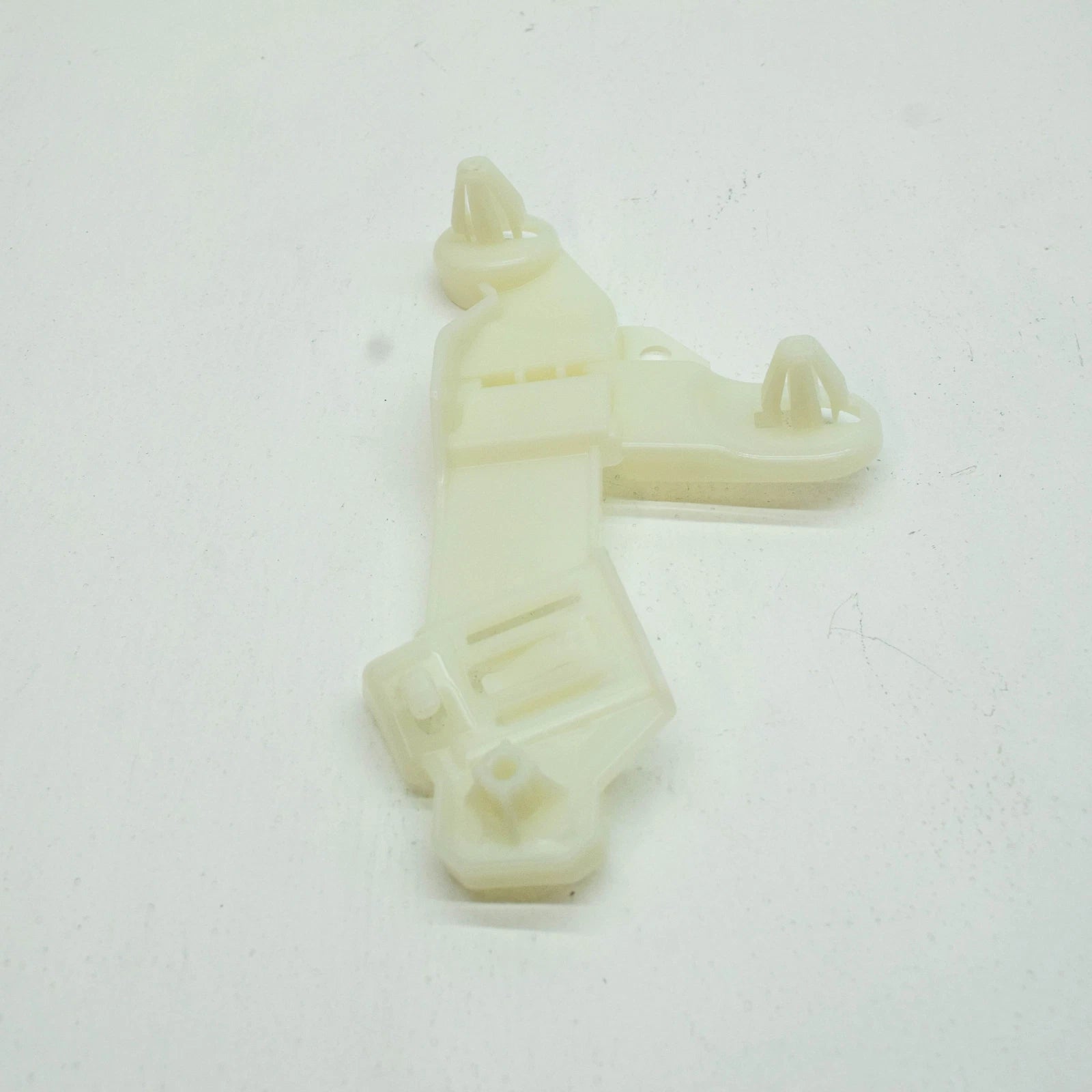 NEW BMW 5 G30 HOLDER RELAY 61366844018 6844018 ORIGINAL