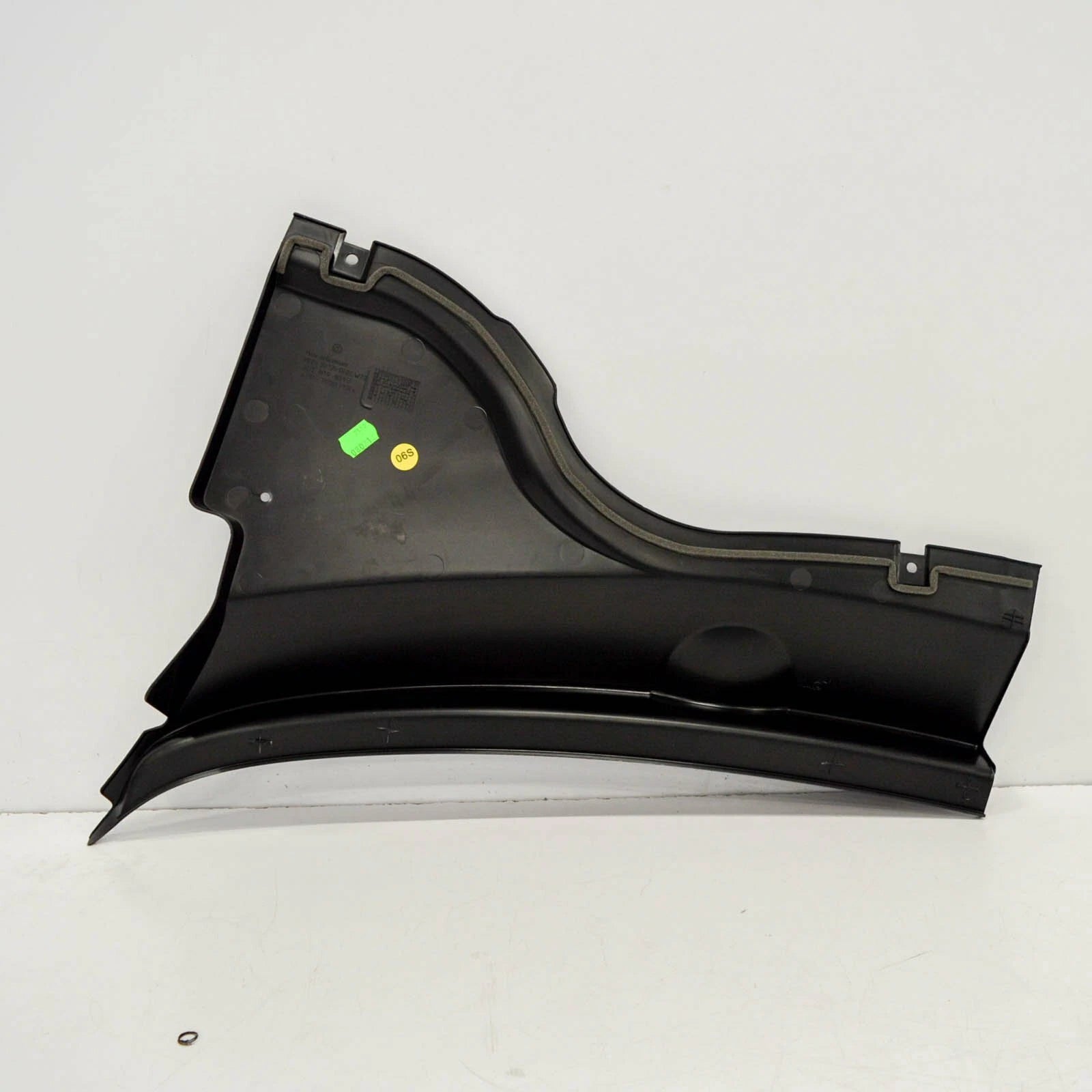 NEW VW PASSAT B7 FRONT RIGHT WATER DEFLECTOR LHD 3C1819404B9B9 ORIGINAL